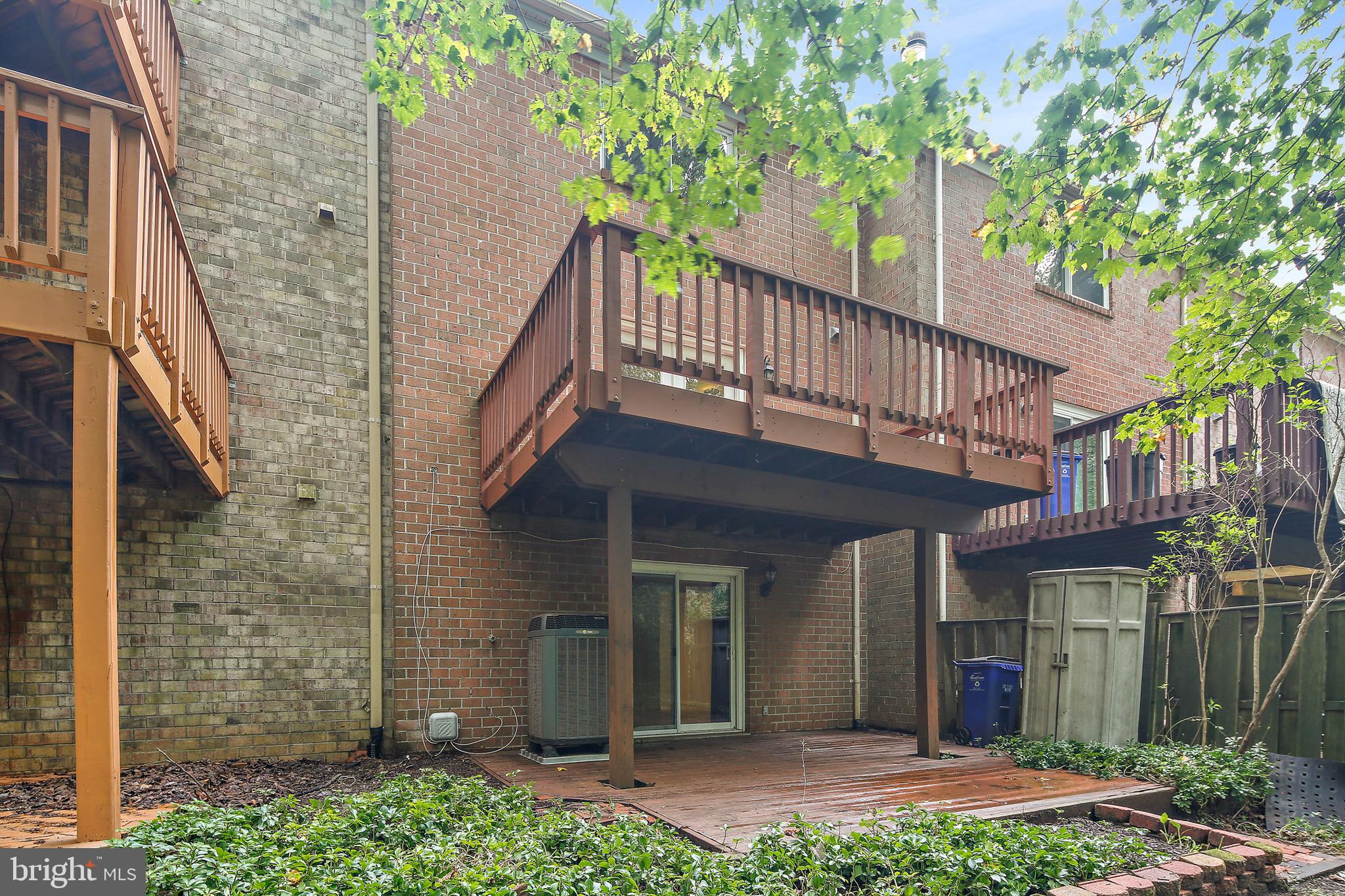 VILLAGE OF HICKORY RIDGE - Residential Lease