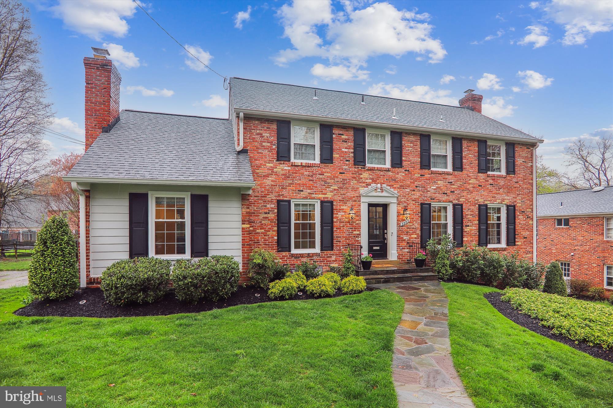 OLD FARM - Residential