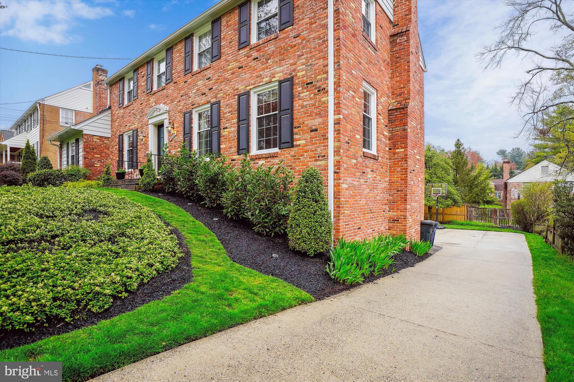 OLD FARM - Residential