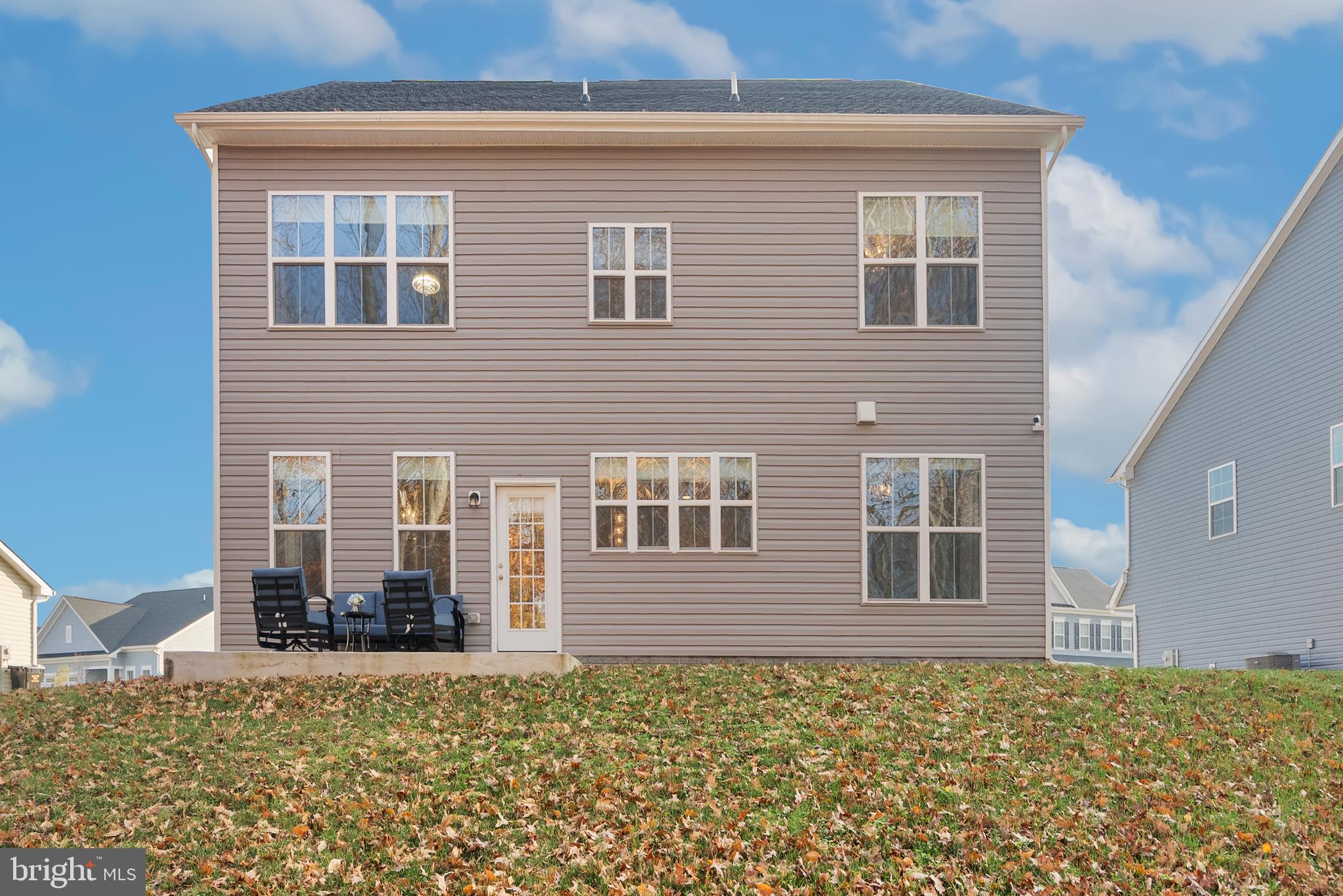 LAKESIDE AT TRAPPE - Residential