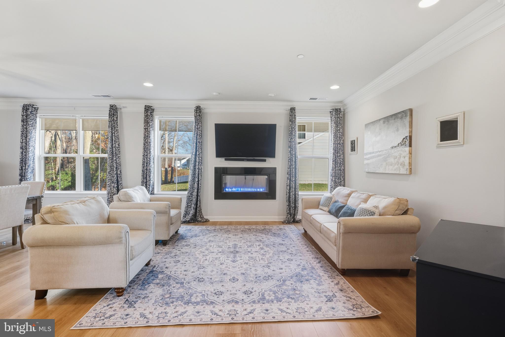 LAKESIDE AT TRAPPE - Residential