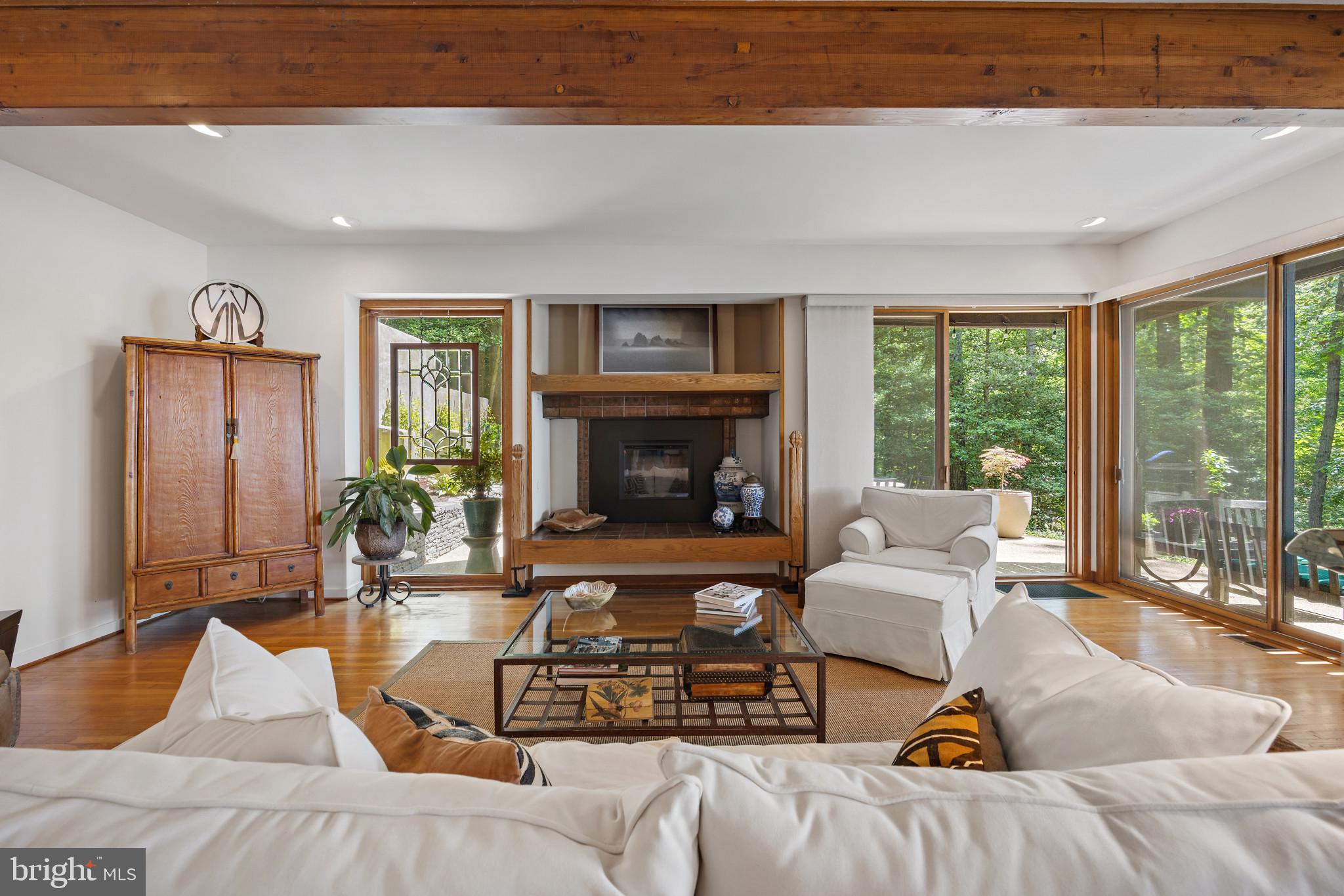 BAYBERRY HILL - Residential