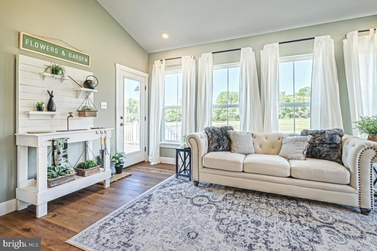 THE HORIZON AT BRUSH VALLEY - Residential