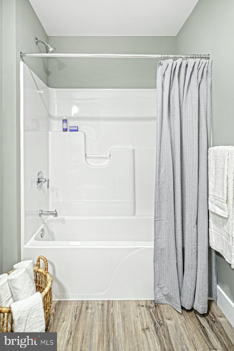 THE HORIZON AT BRUSH VALLEY - Residential