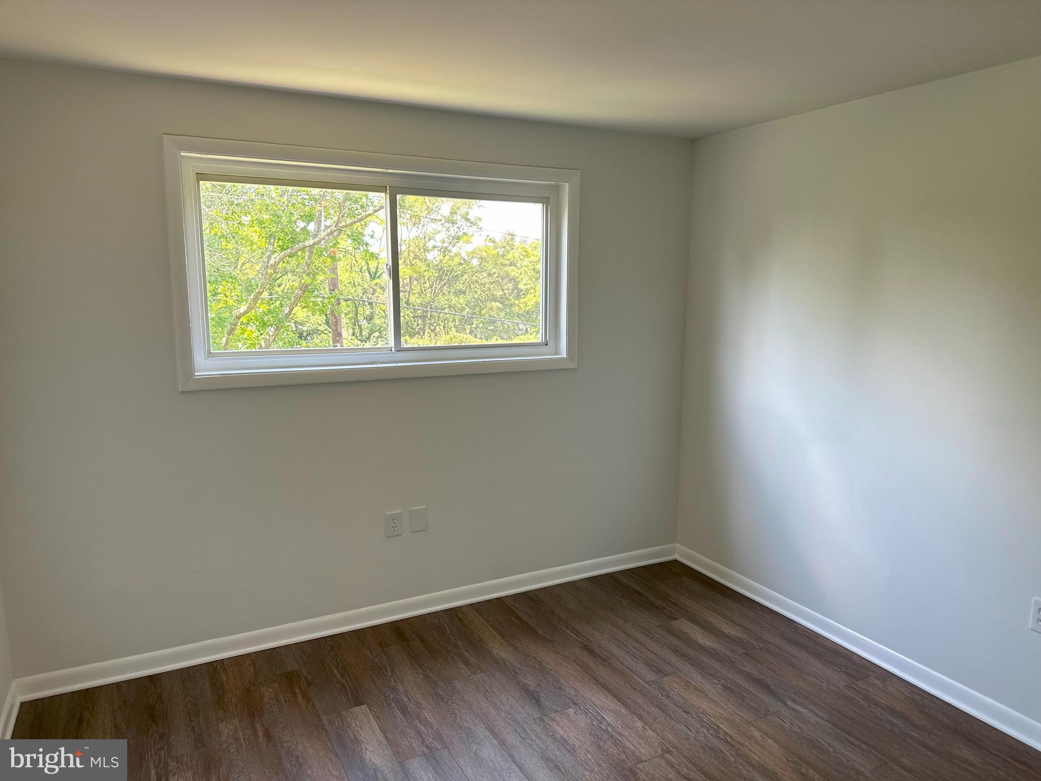 KEN GAR - Residential Lease