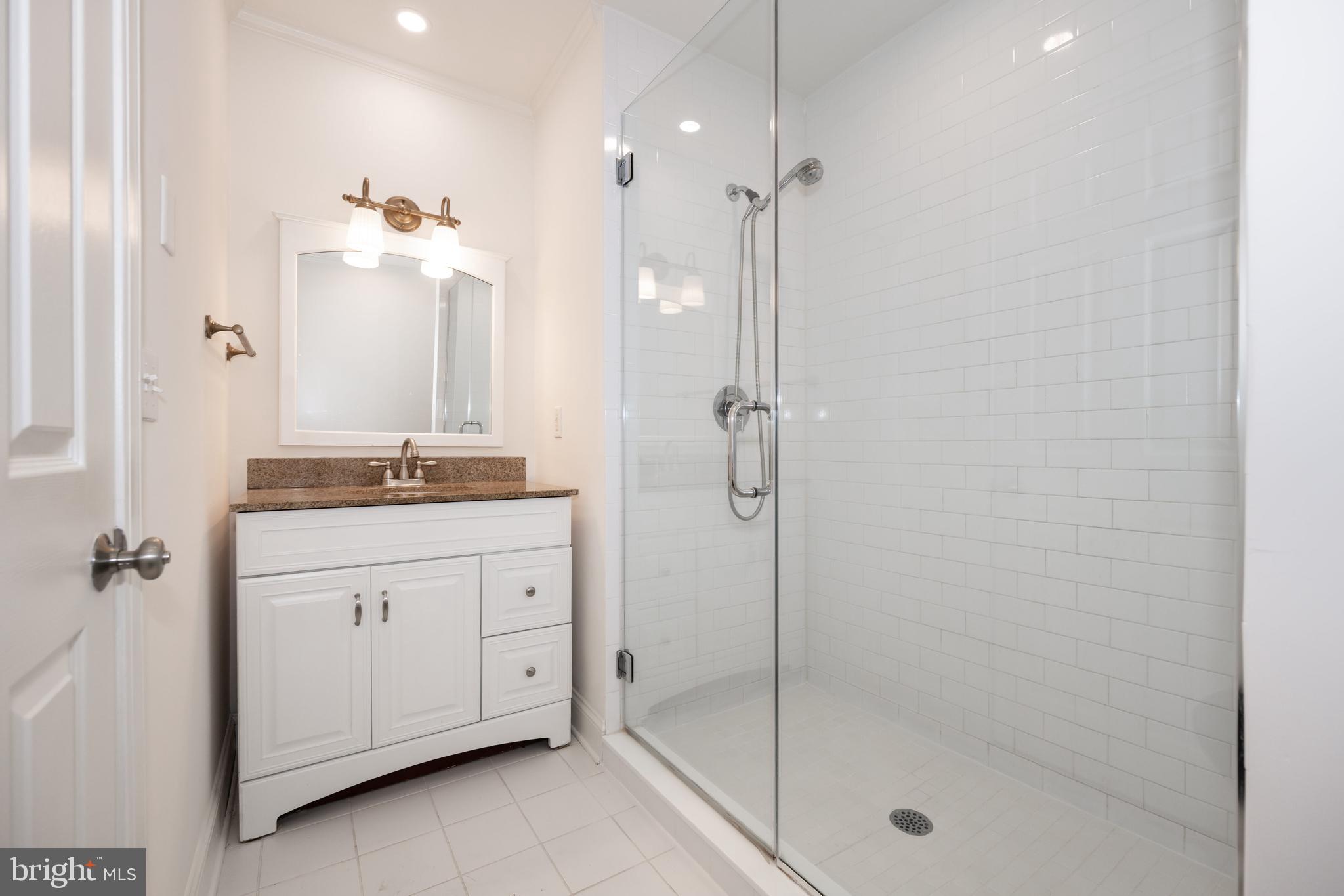 OXFORD - Residential