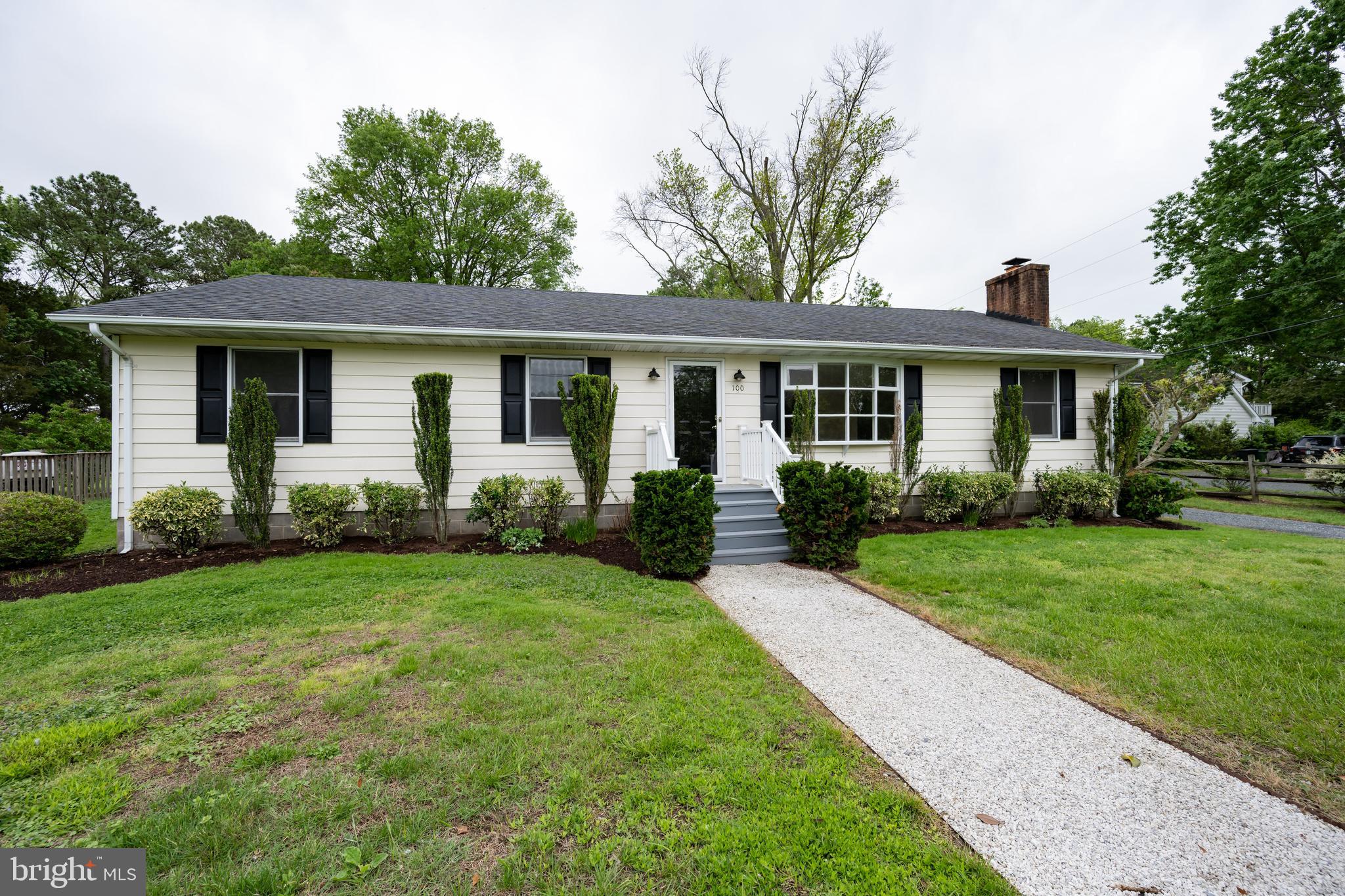 100 DIVISION, E STREET