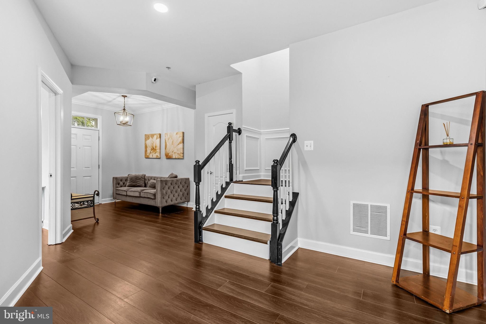 1117 GAITHER ROAD