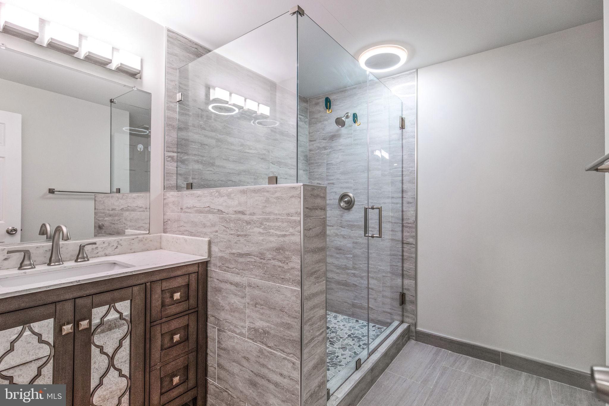 STAFFORD MEADOWS - Residential Lease