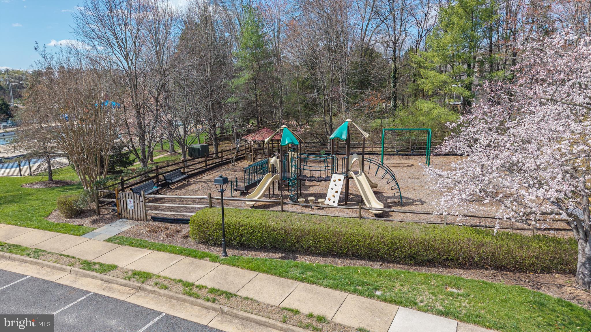 VIRGINIA RUN - Residential