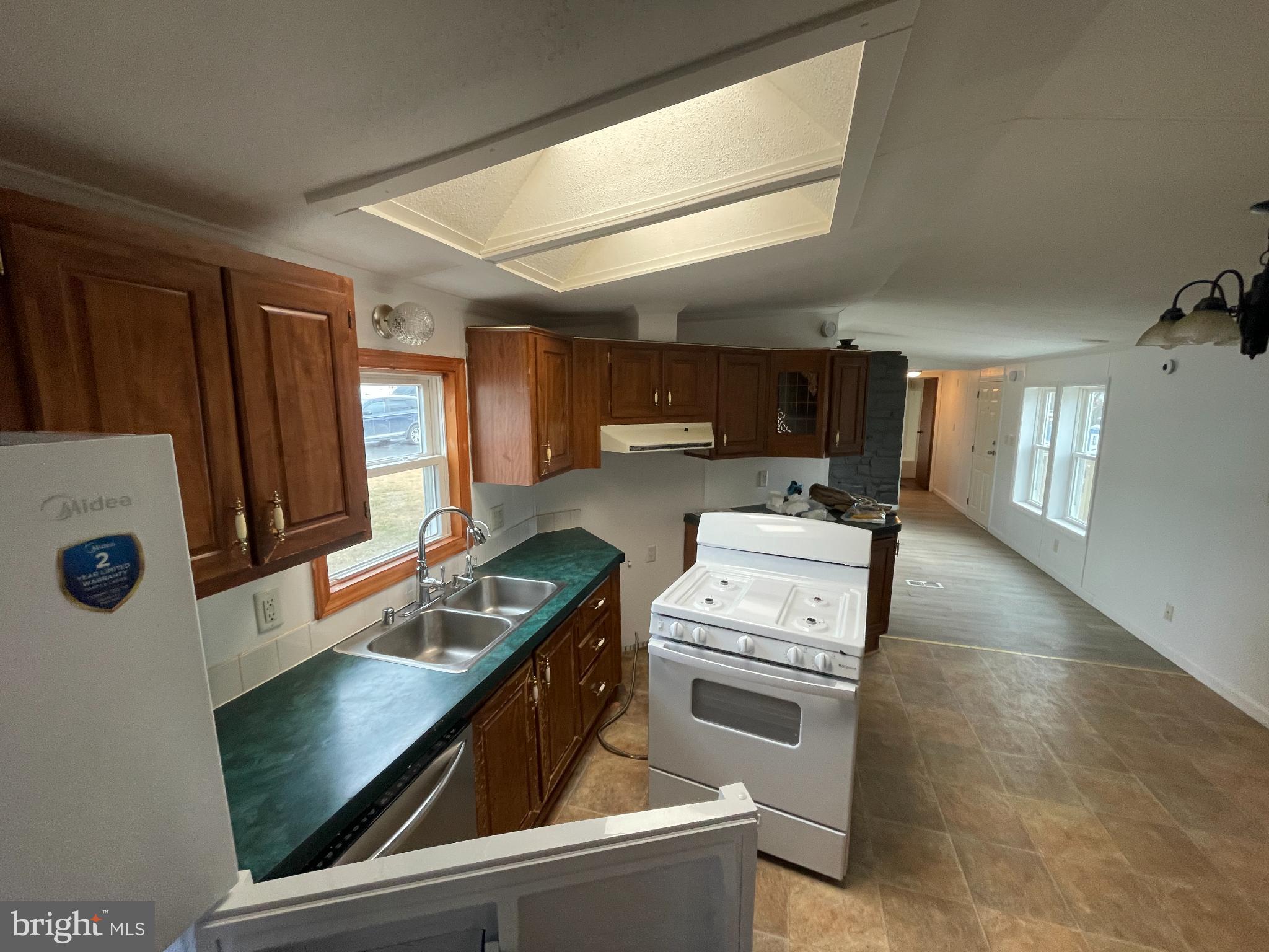 MEADOW RUN - Residential