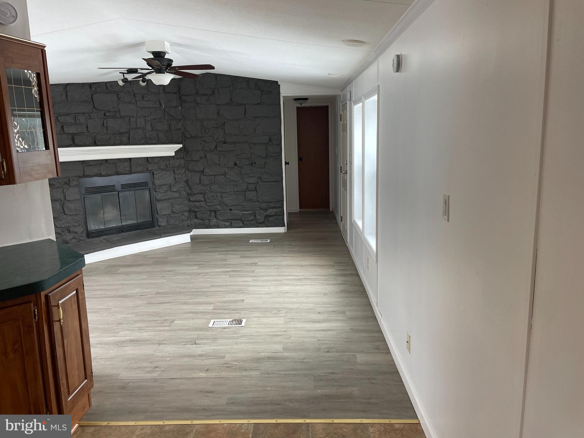 MEADOW RUN - Residential