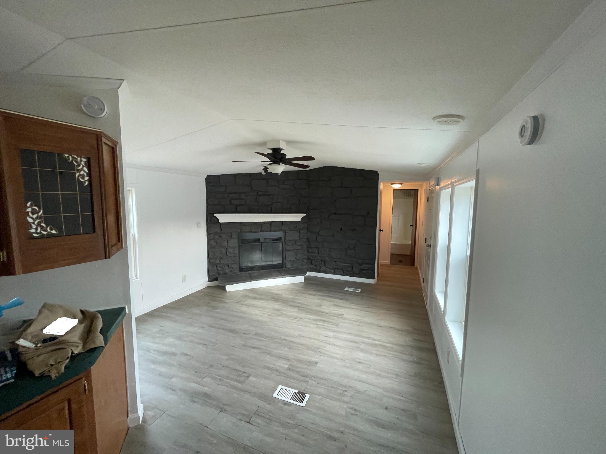 MEADOW RUN - Residential