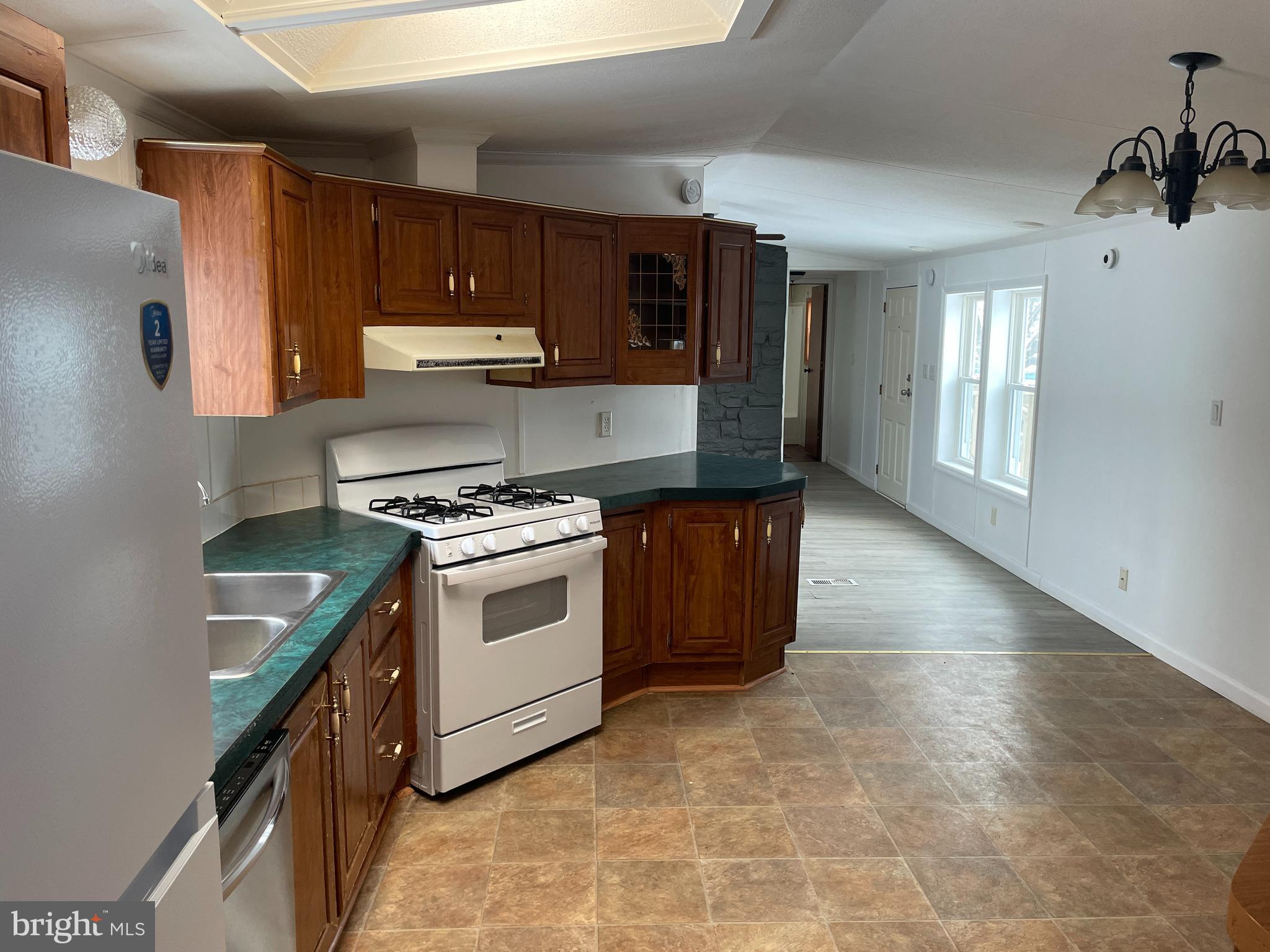 MEADOW RUN - Residential