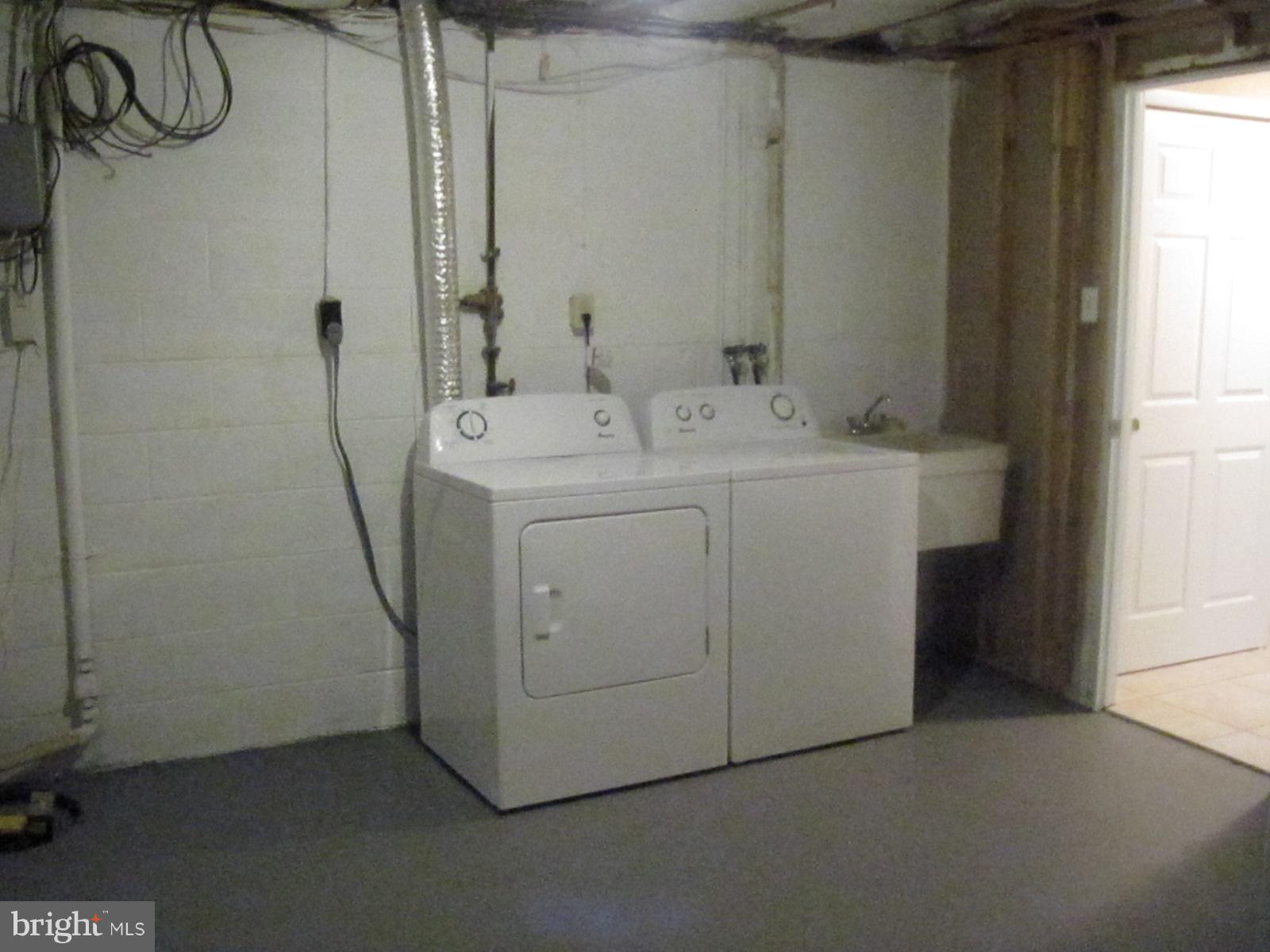 SYLWOOD - Residential Lease