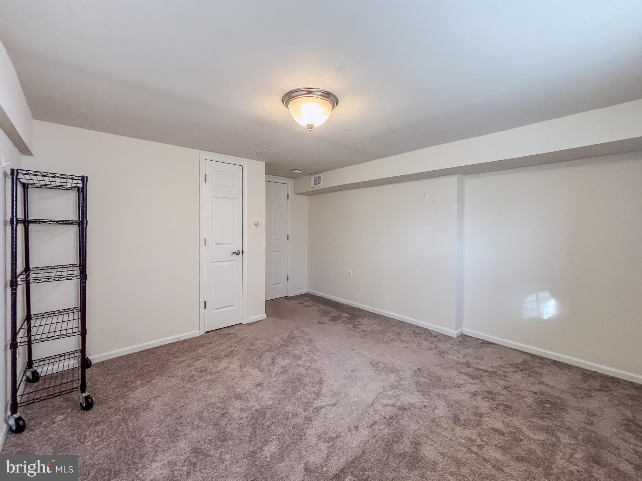 BRENTWOOD - Residential