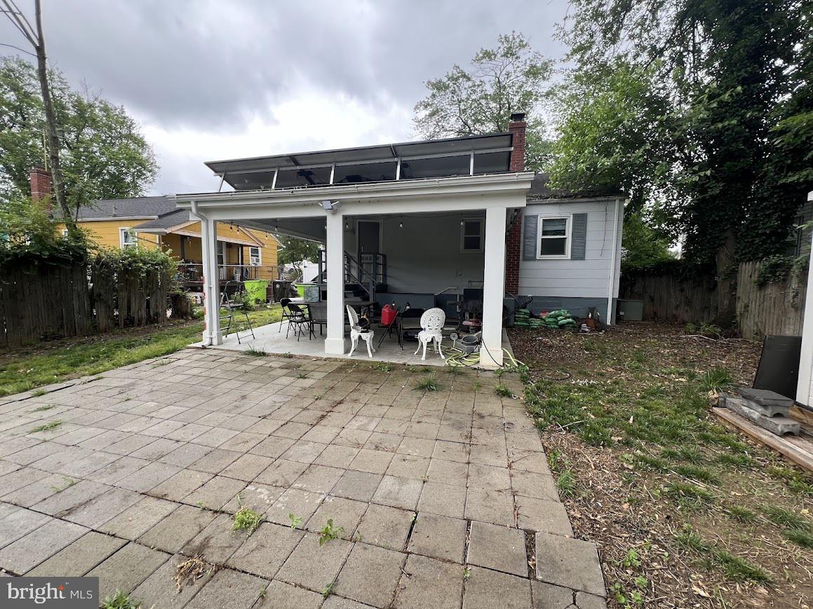 BRENTWOOD - Residential