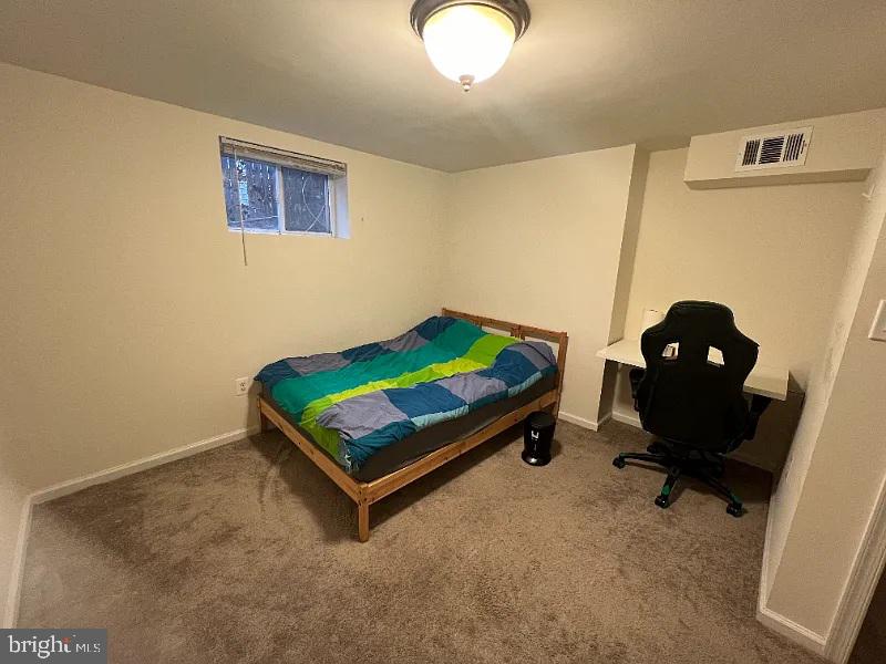 BRENTWOOD - Residential