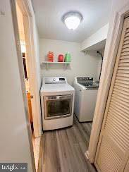 BRENTWOOD - Residential