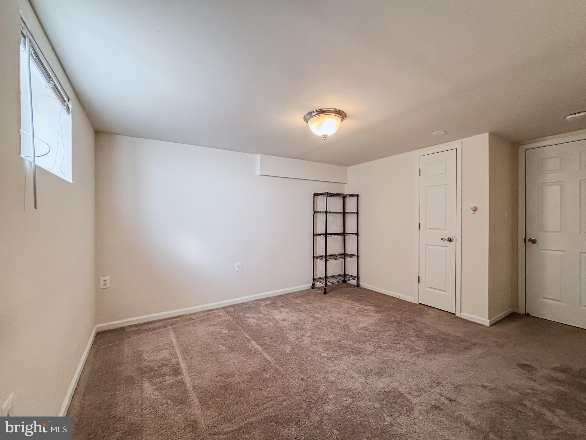 BRENTWOOD - Residential