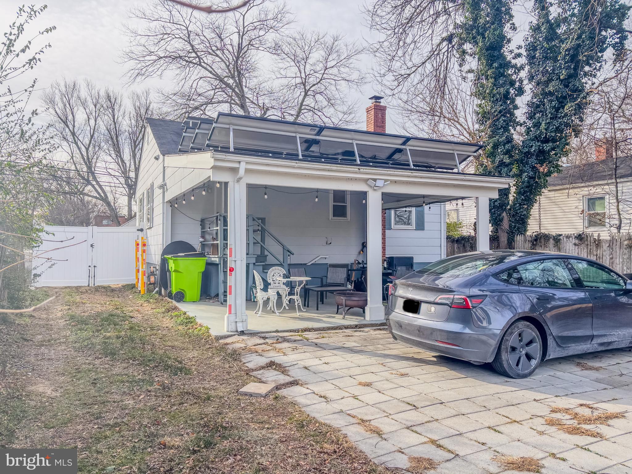 BRENTWOOD - Residential