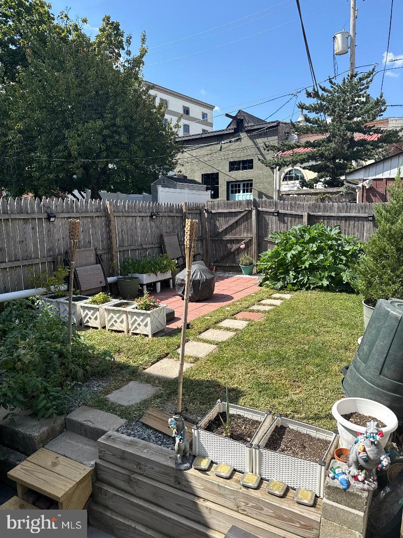 WEST CHESTER BORO - Residential