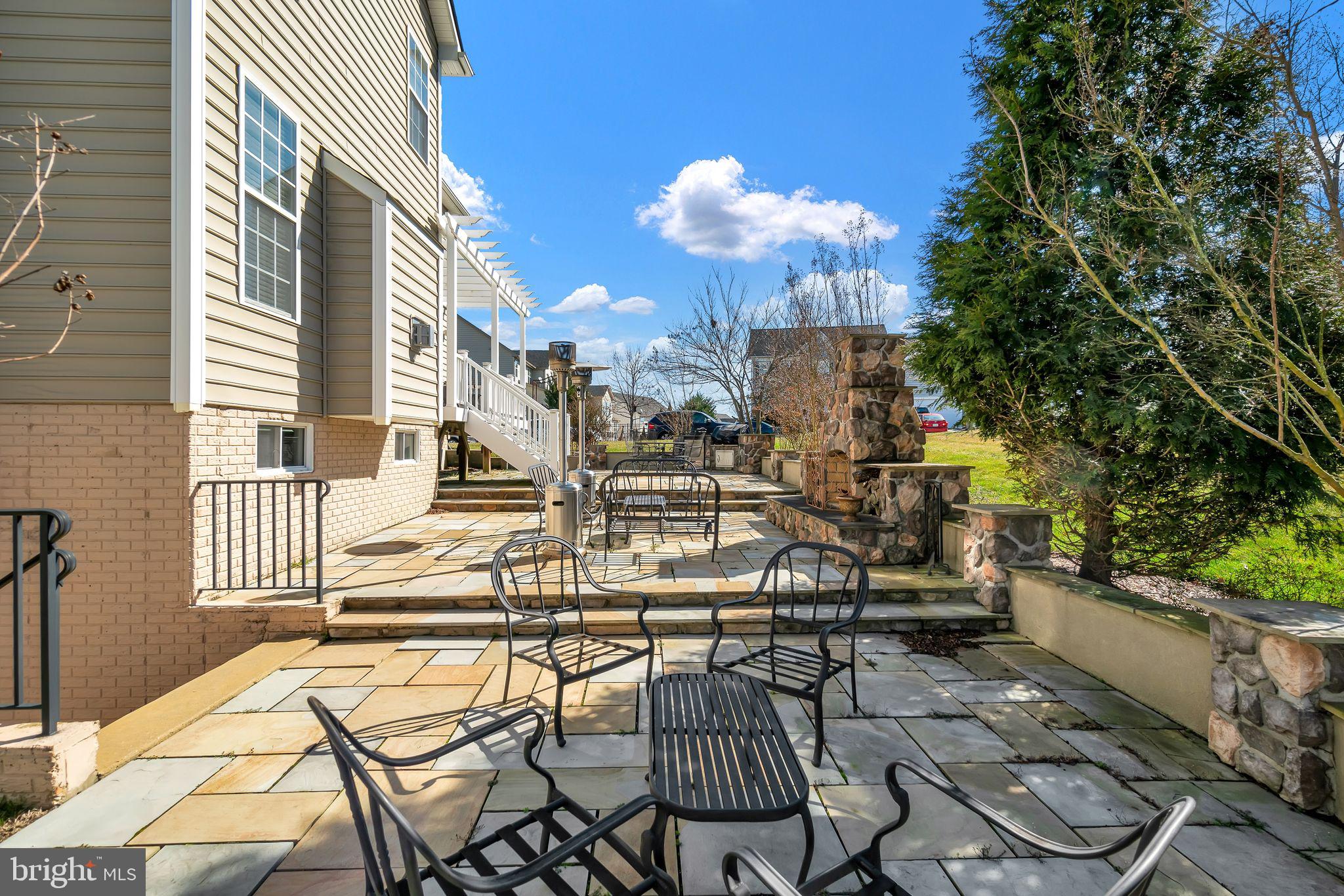 HILLS OF AQUIA - Residential