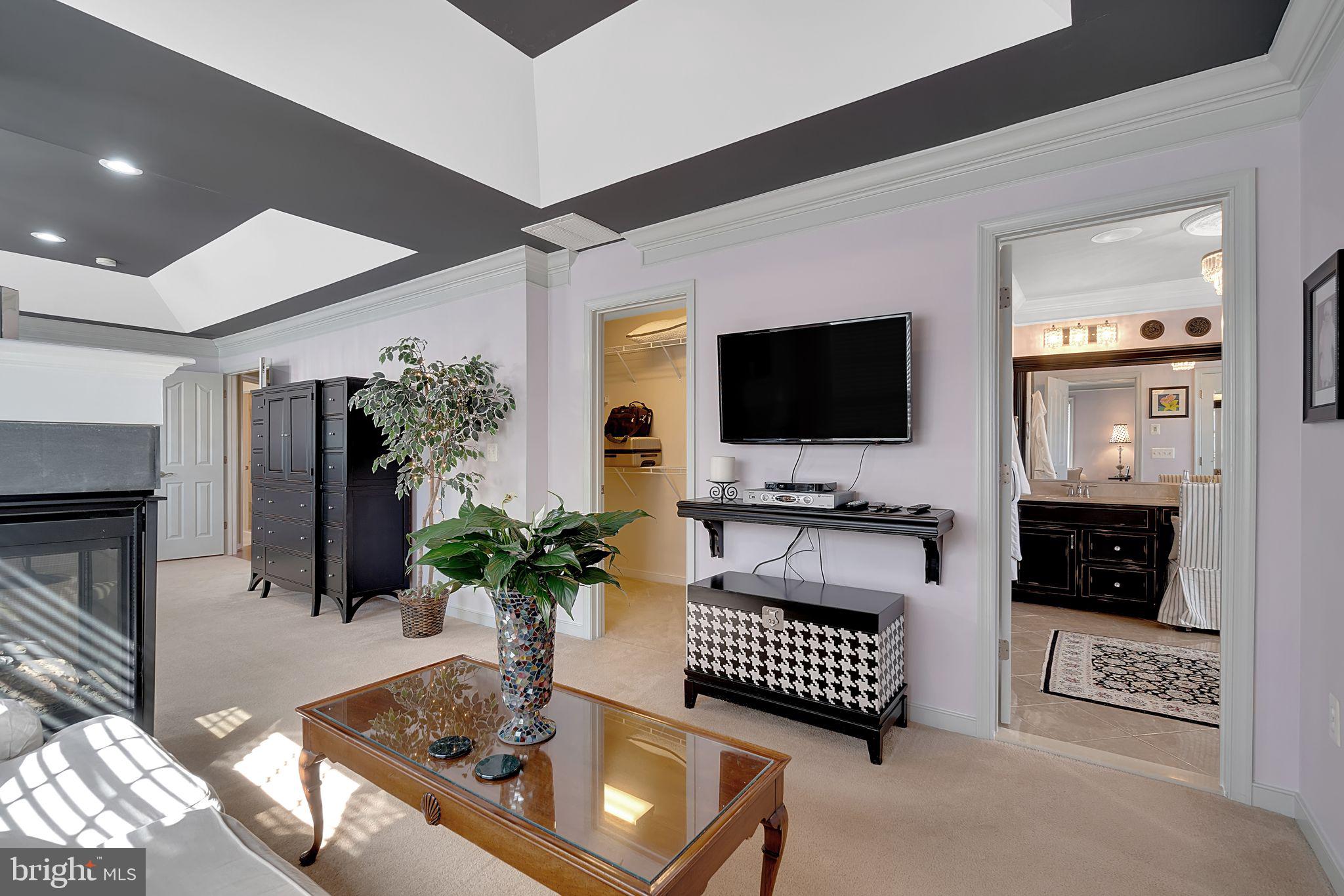 HILLS OF AQUIA - Residential