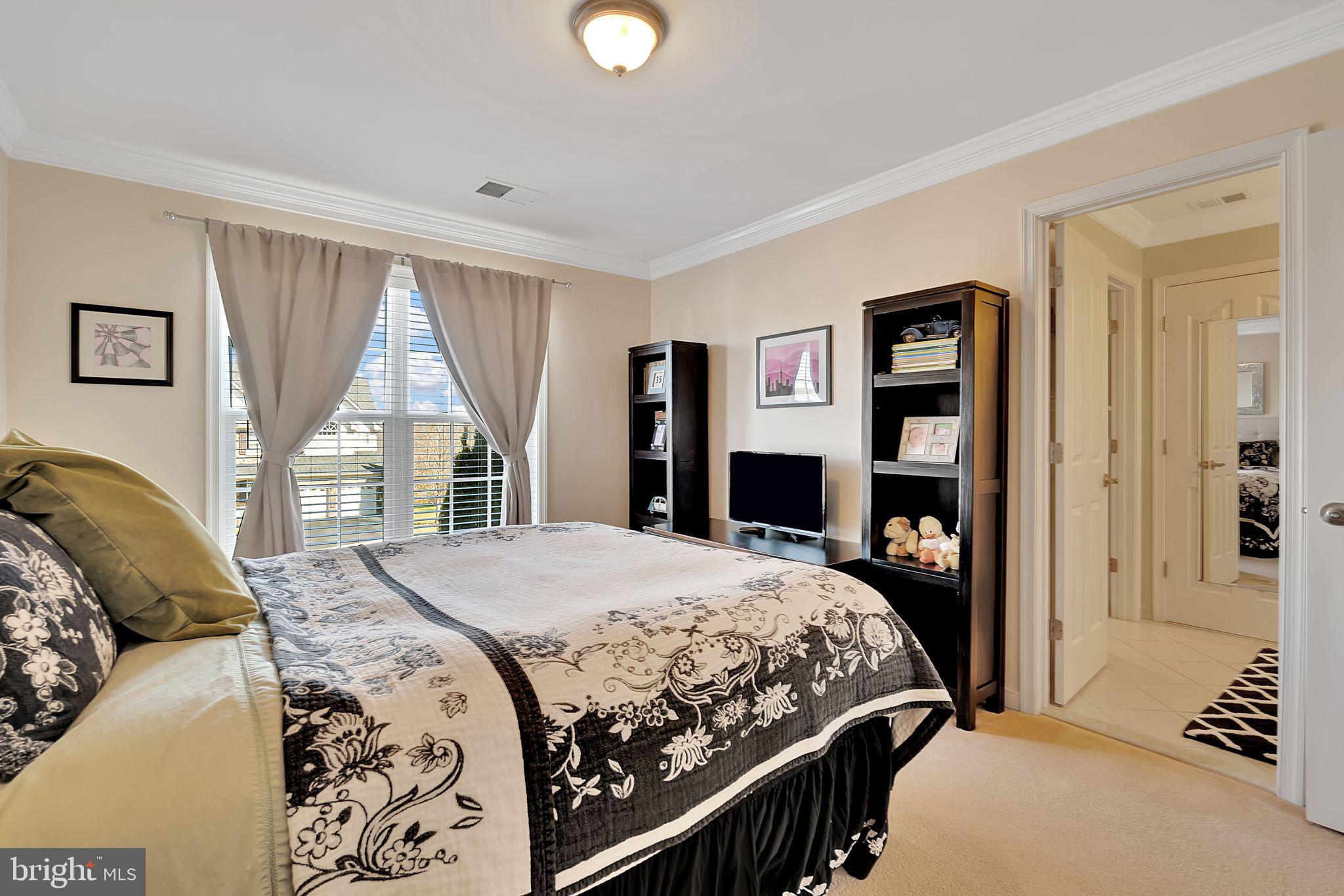 HILLS OF AQUIA - Residential