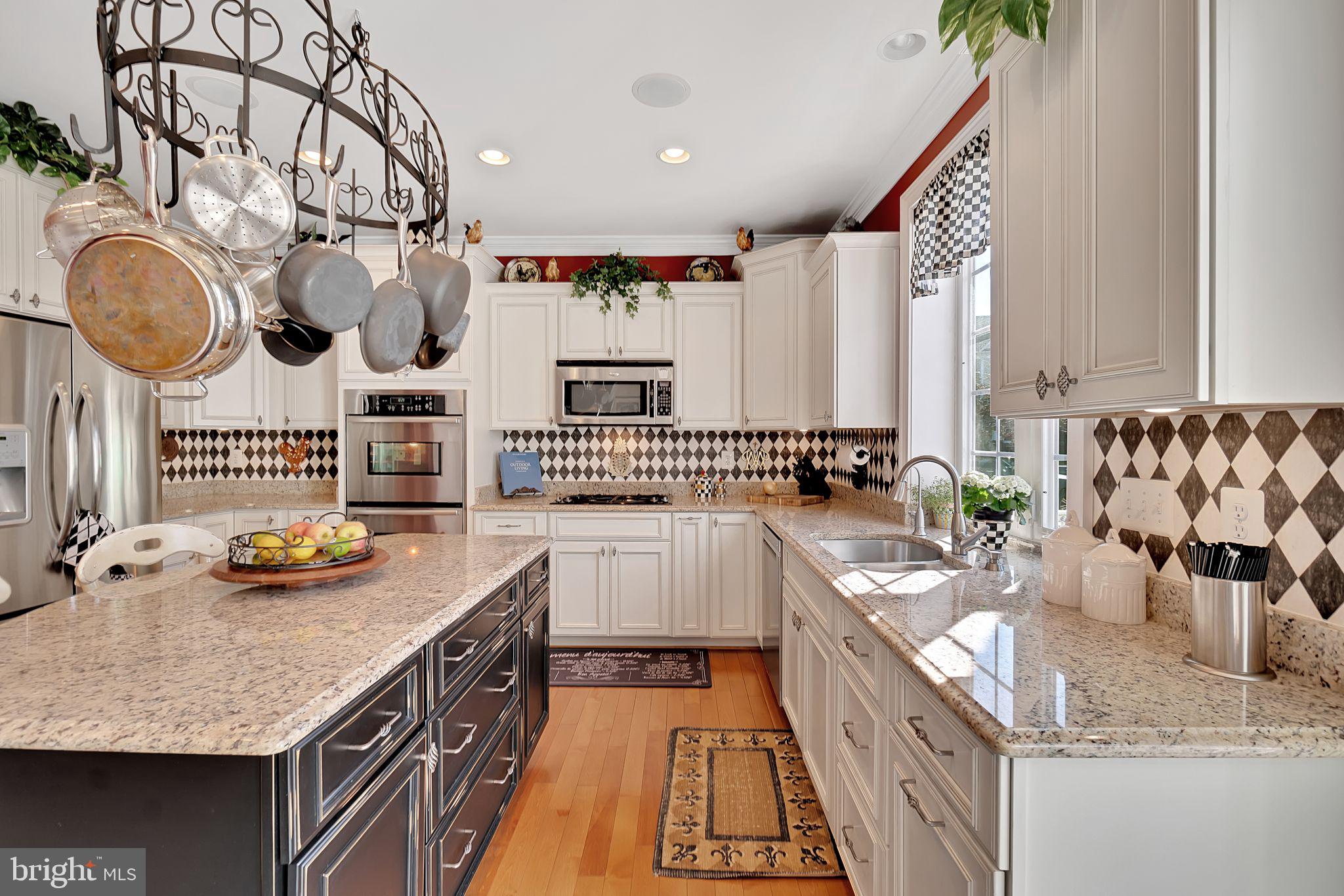 HILLS OF AQUIA - Residential
