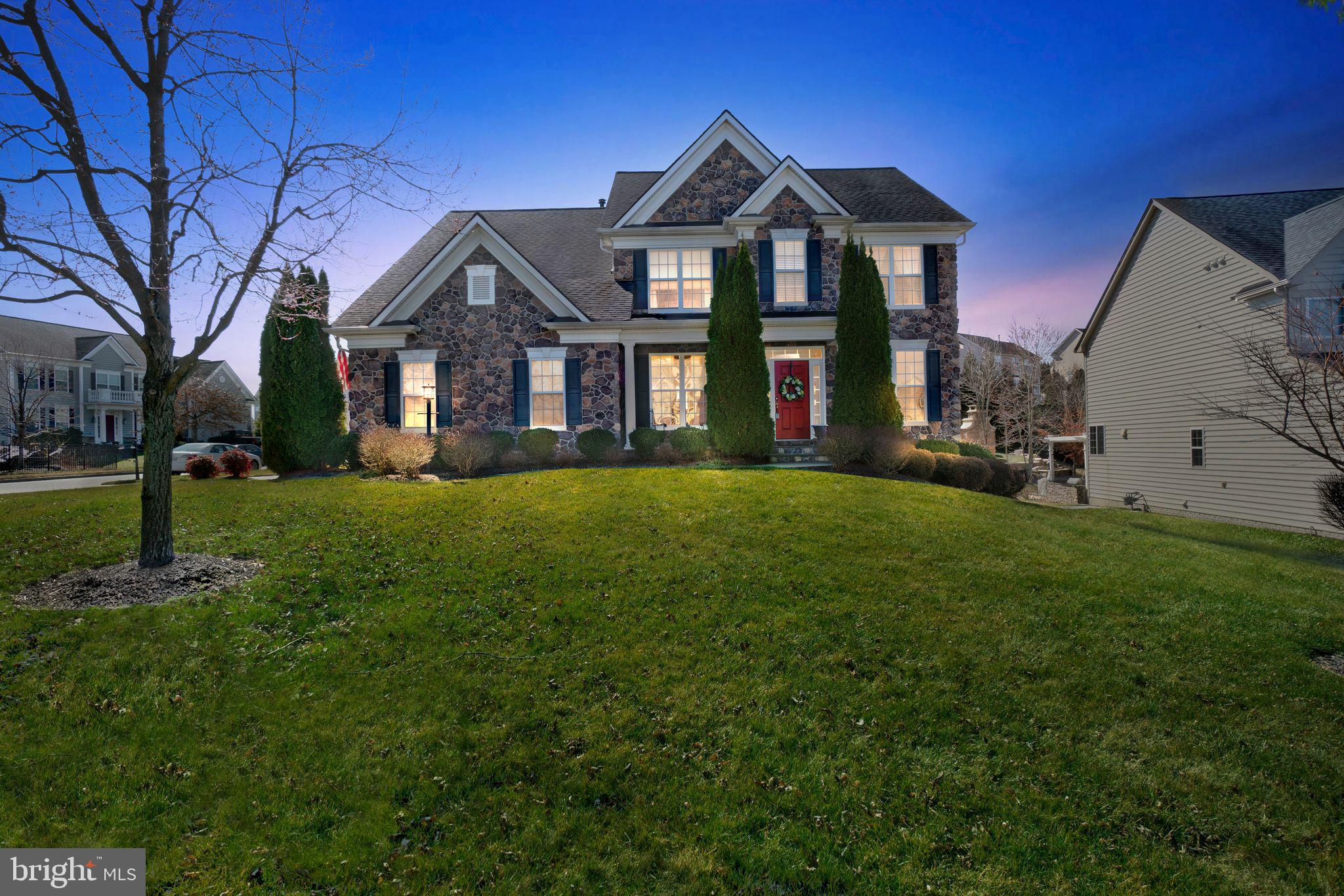 HILLS OF AQUIA - Residential