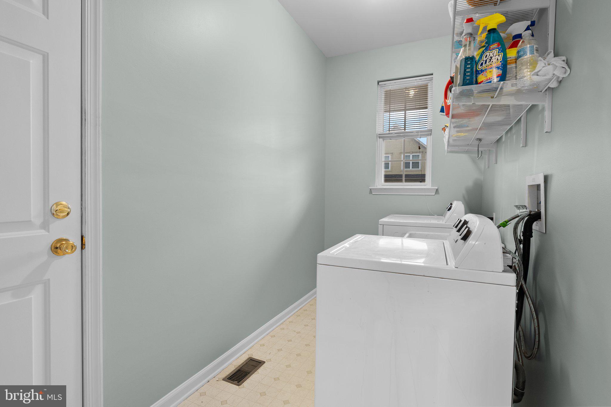 OLDE VILLAGE - Residential