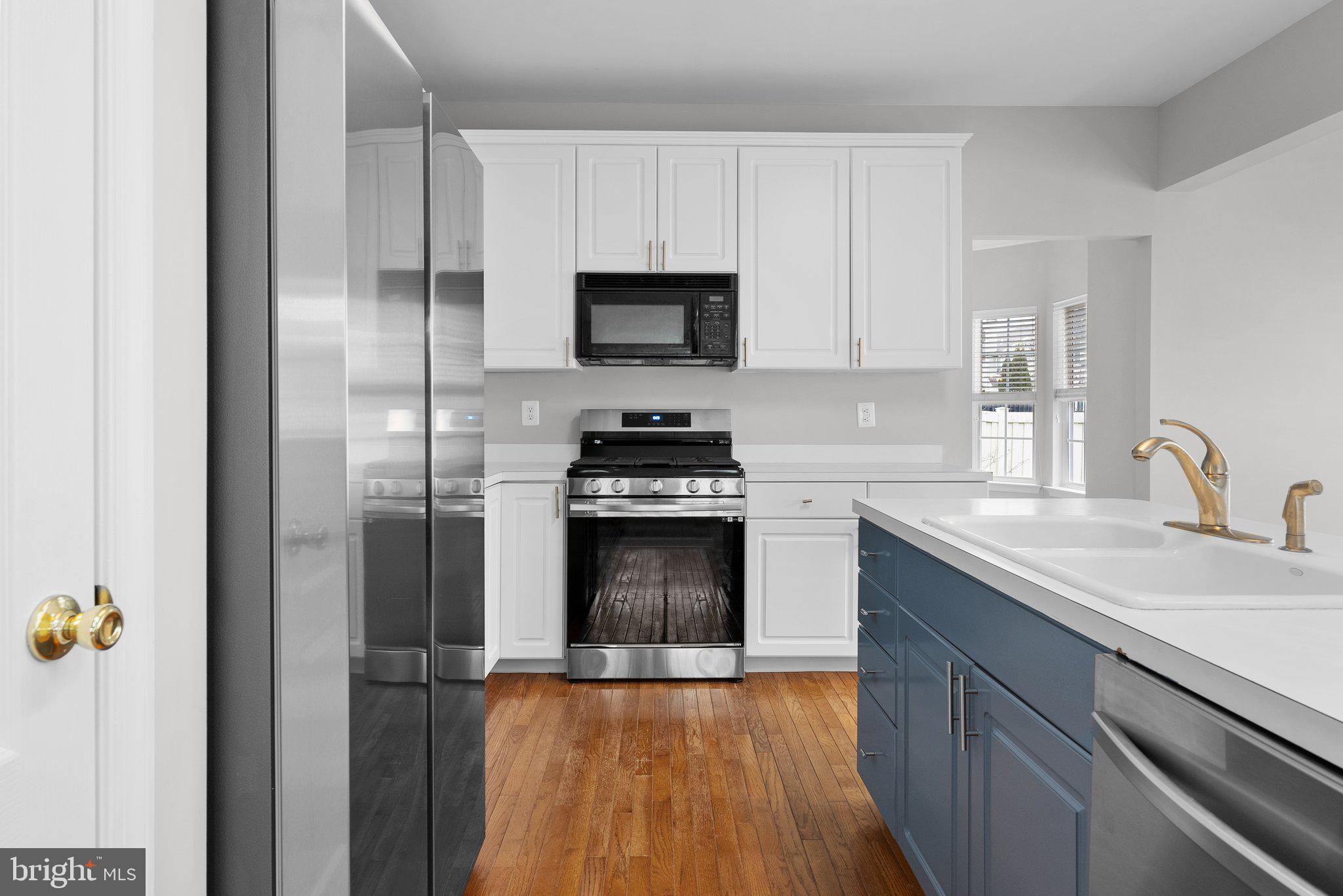 OLDE VILLAGE - Residential