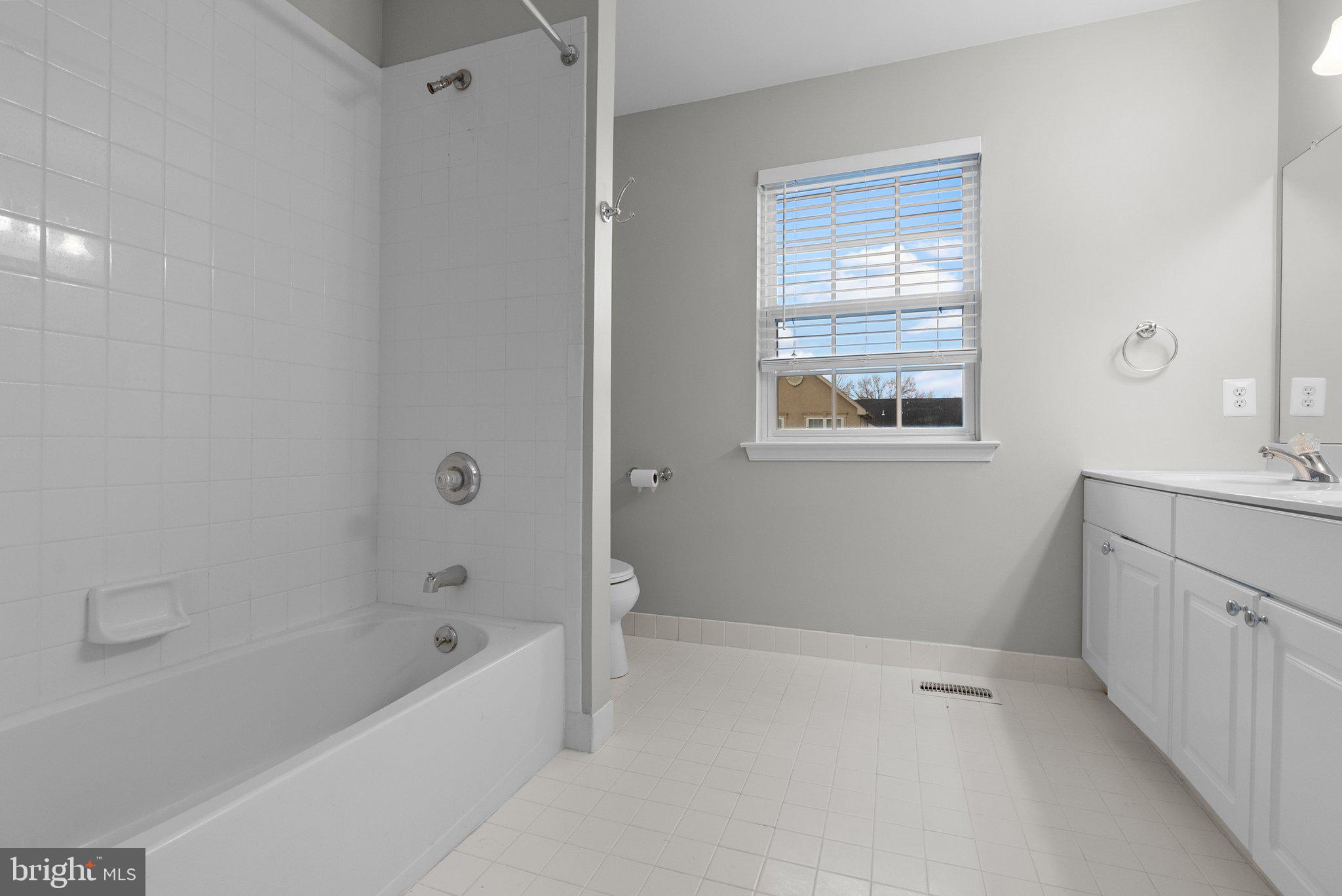 OLDE VILLAGE - Residential