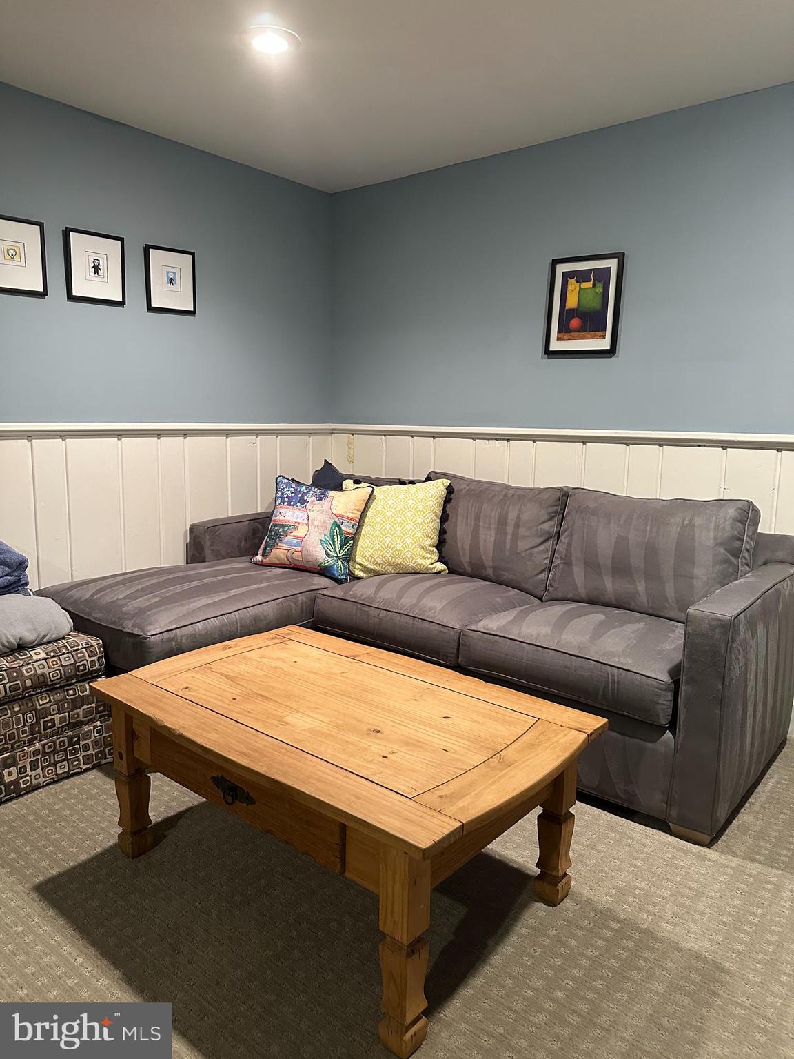 POPLAR HEIGHTS - Residential