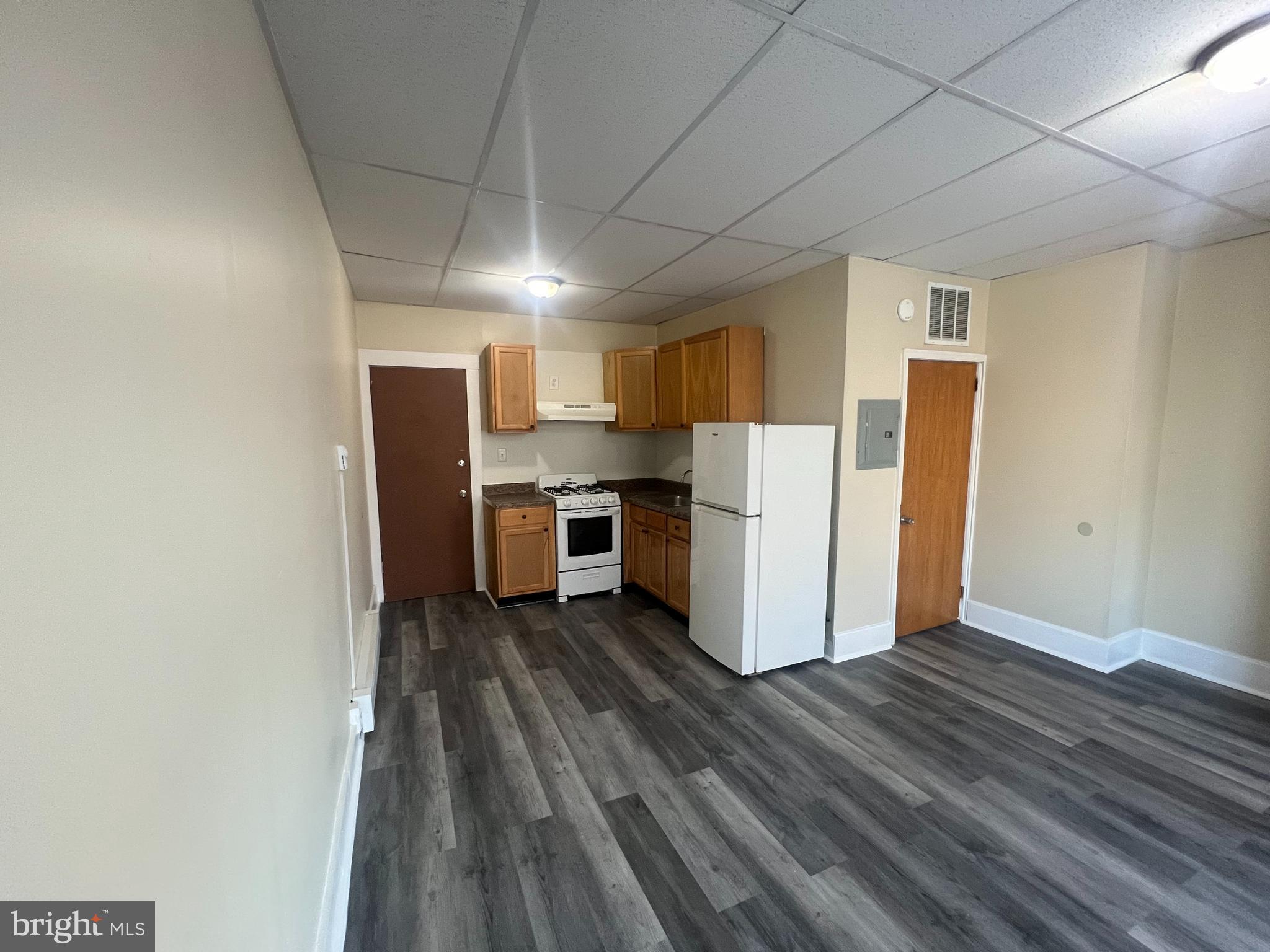 PARKSIDE - Commercial Sale