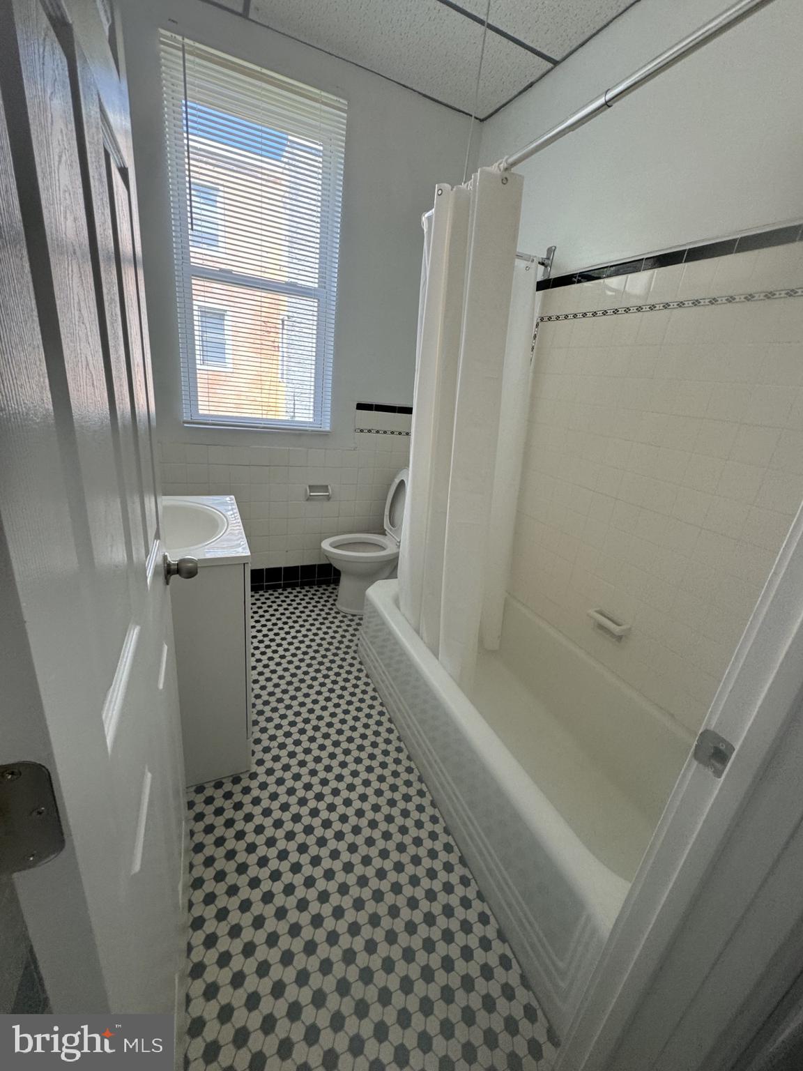 PARKSIDE - Commercial Sale