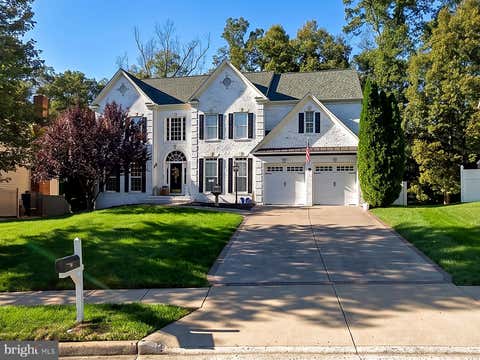 Photo of 12212 Sour Gum Court, GAINESVILLE, VA 20155 (MLS # VAPW2125124)