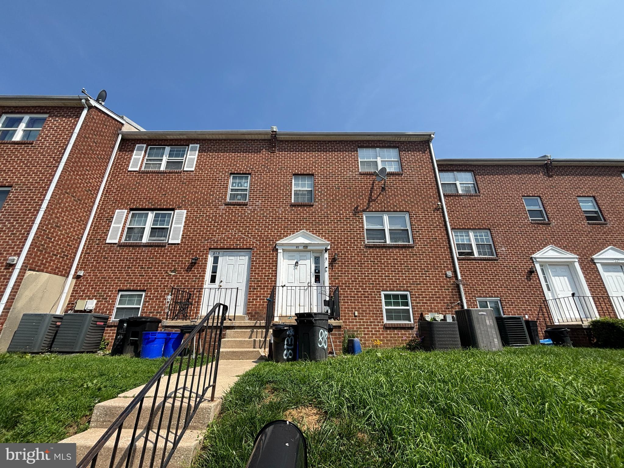 Welcome to 813 Christopher Place, a well-maintained 2nd-floor apartment located on a quiet residential street in Primos. This bright and spacious apartment features wall-to-wall carpeting throughout and central air conditioning for year-round comfort. The layout offers a generous living area, a full kitchen with plenty of cabinet space, and well-sized bedrooms filled with natural light. Residents will also enjoy the convenience of a shared washer and dryer located in the basement with additional storage area.
Ideally situated just a few minute walk from easy access to Primos Regional Rail station, Septa buses, trolleys, and the Market-Frankford Line—making commuting to Center City Philadelphia a breeze. Nearby amenities include local parks, schools, shopping centers, and dining options. 1 Pet allowed case by case. good credit required, No smoking.
Schedule your showing today!