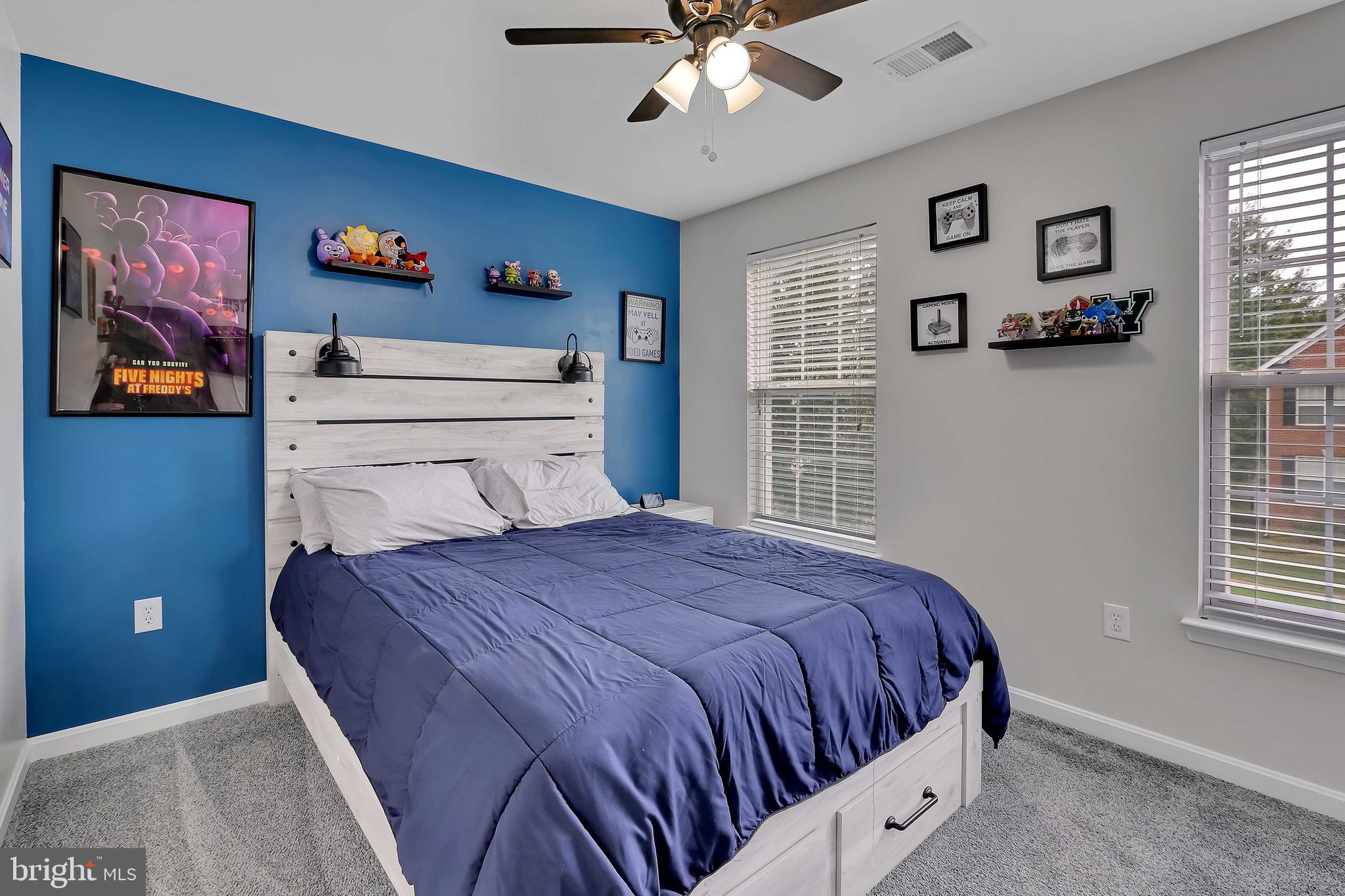 MOUNTAIN VALLEY - Residential