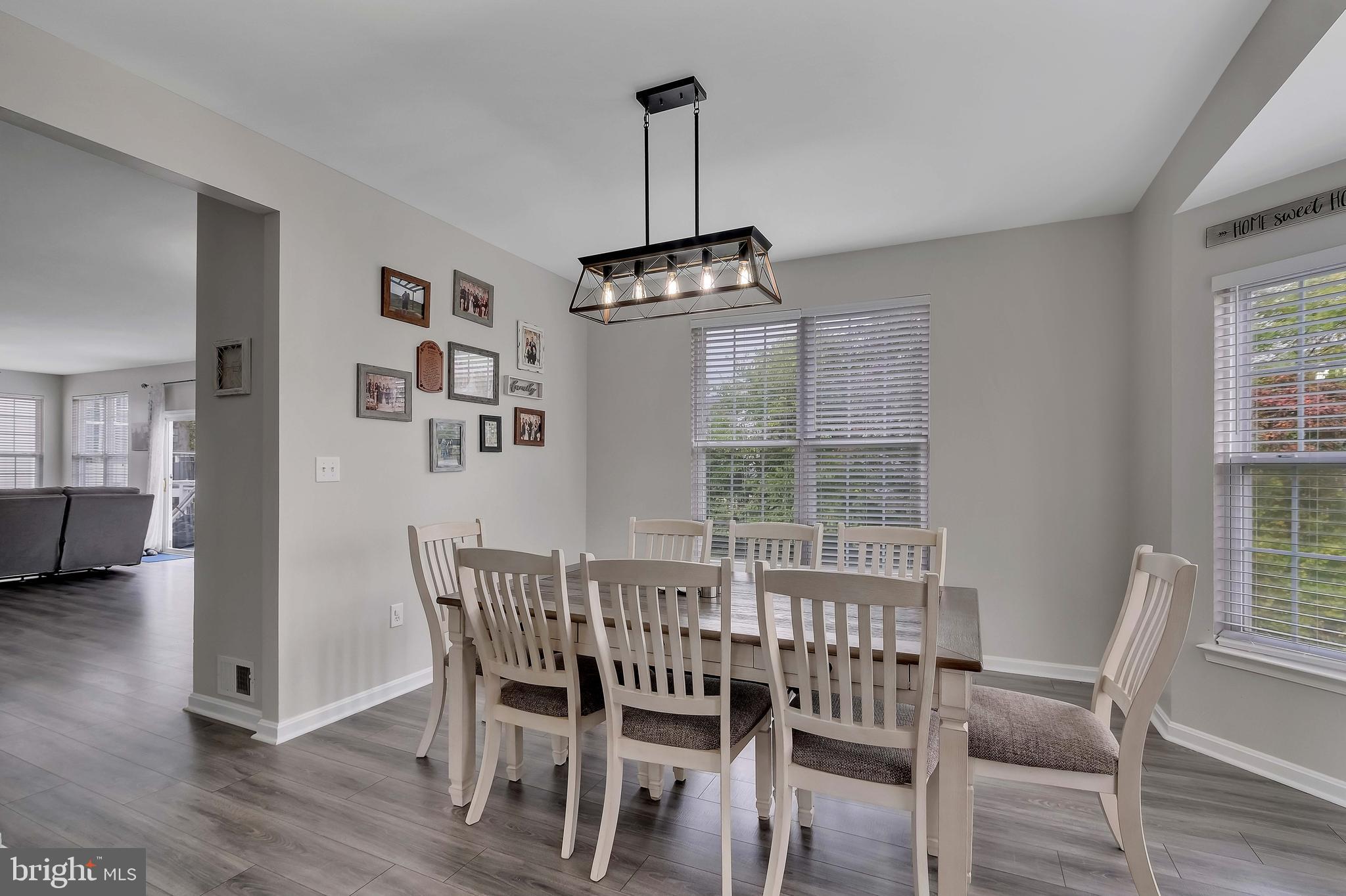 MOUNTAIN VALLEY - Residential