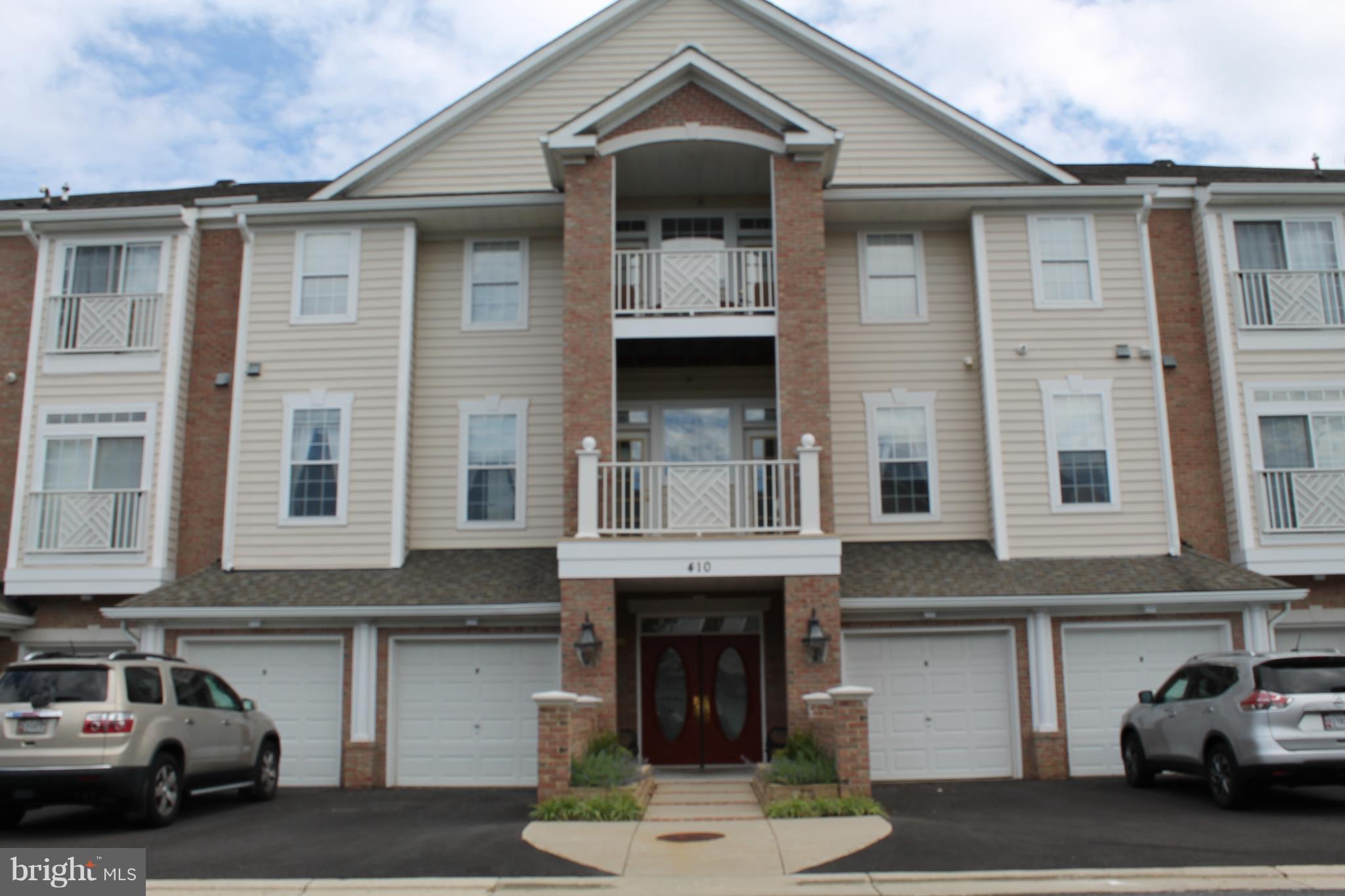 THE HAMLETS - Residential