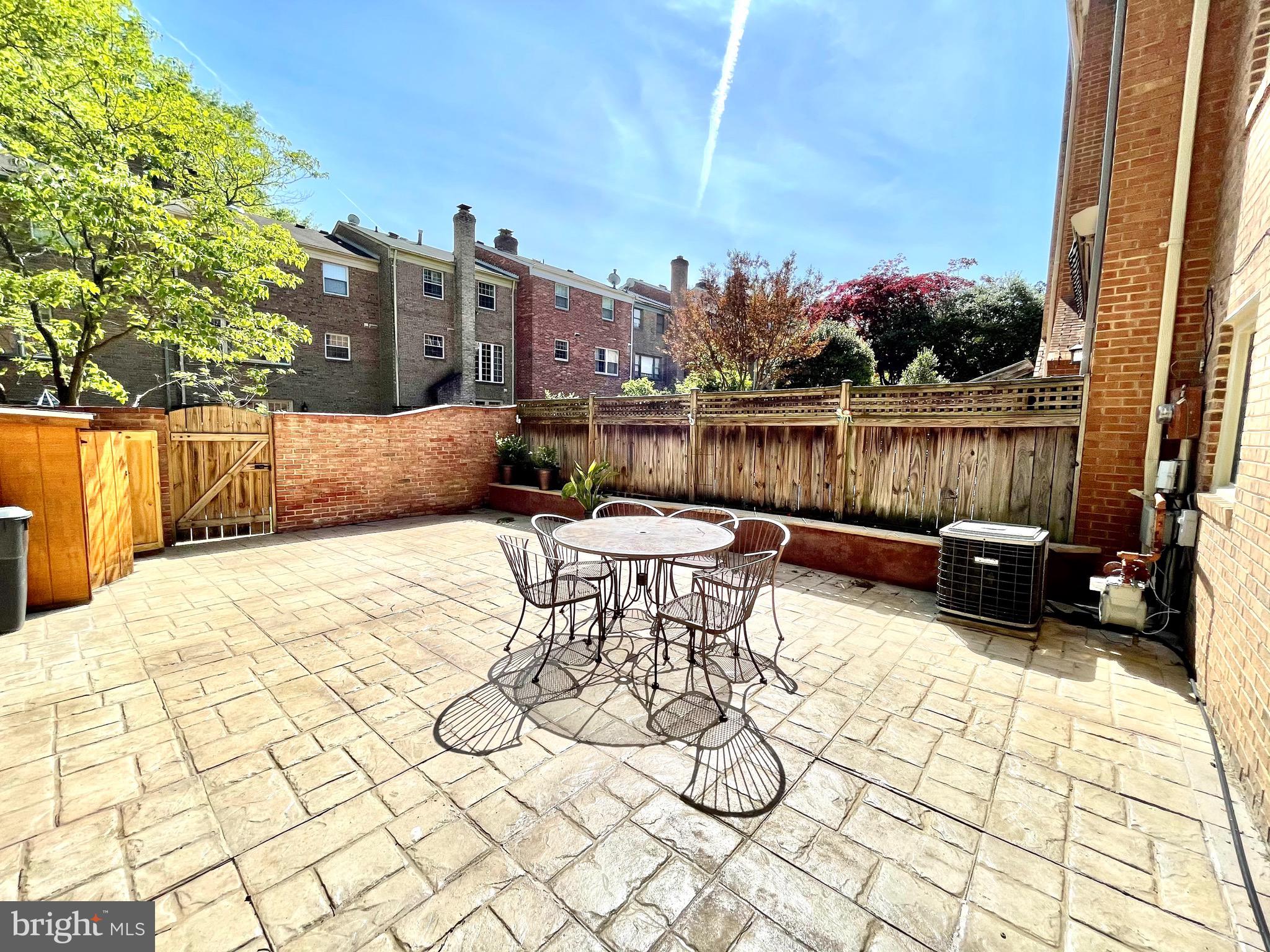 STONEHURST - Residential