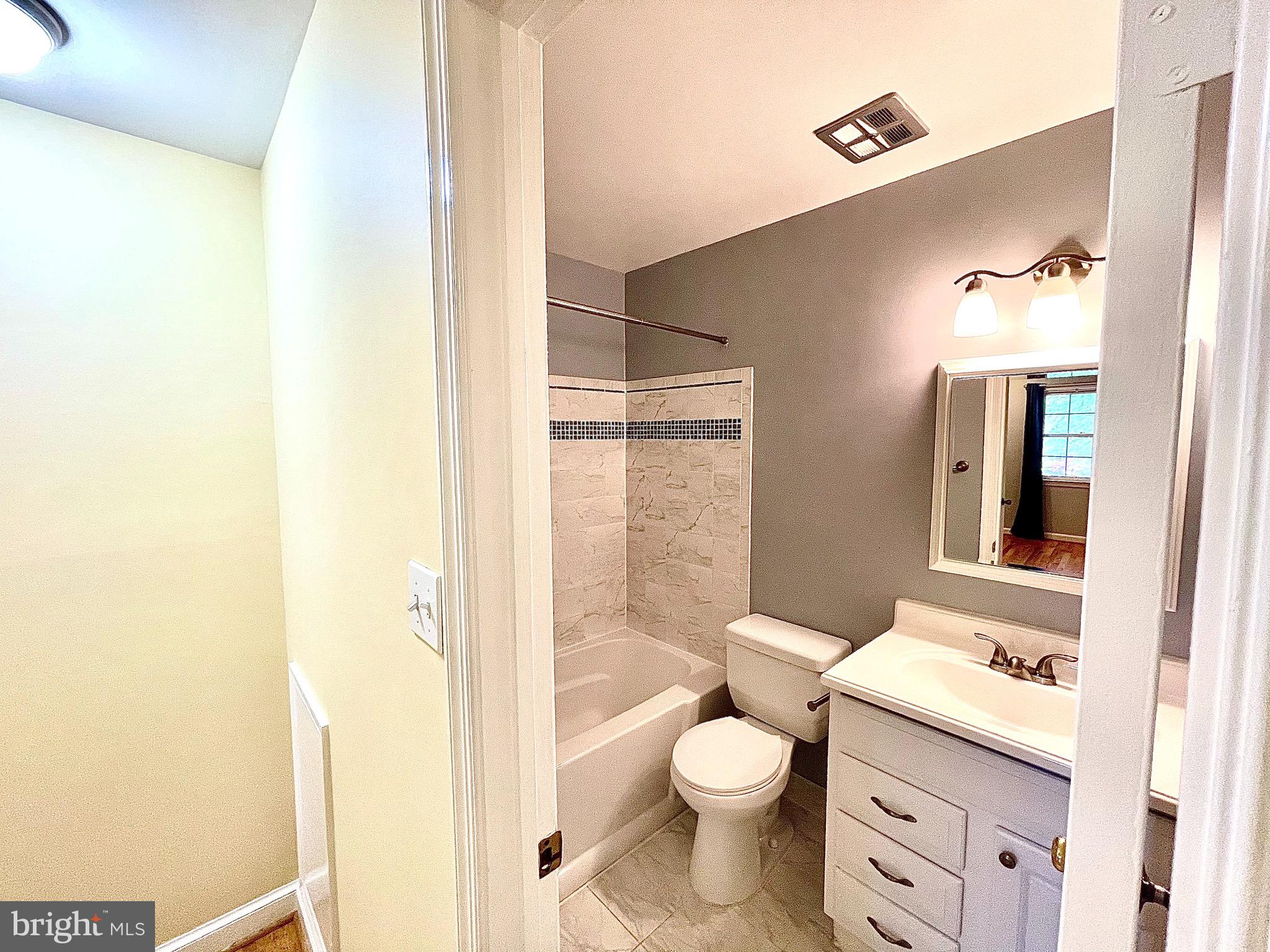 STONEHURST - Residential