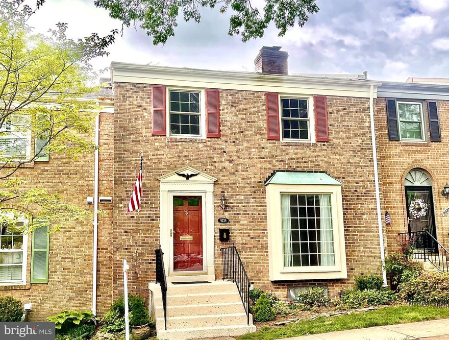 This lovely and meticulously maintained home in Fairfax offers 3 bedrooms and 3.5 baths. This three level home sits across 1,725 sq ft in the beautiful Stonehurst community conveniently located on a quiet cul-de-sac only minutes from the Vienna Metro, 66 and, 495! Walk to the Vienna Metro for easy access to DC. Spacious and elegant living full of natural light with recent updates throughout, including the kitchen and all bathrooms. On the main level you’ll find the beautiful open kitchen featuring recessed lighting, granite countertops, stainless steel and energy efficient appliances, a center island, and an eat-in kitchen nook. Also on the main level is the large and comfortable living room, the  dining room, and a convenient half bath. Going up the second floor you will find three bedrooms, including the spacious master bedroom, all with custom closet organizers installed. The master bedroom has walk-in closet and a connecting master bathroom.  A second full bathroom, two bedrooms, and a linen closet complete the upstairs. Recently renovated walk out basement family room with new waterproof pine engineered flooring, with routinely maintained for safety wood-burning fireplace, updated bathroom, new ceiling, new walls, and insulation.  It opens to a fully fenced patio with stamped concrete, storage shed, and raised planter beds.  Additional features include: New water heater (2020), New dryer (2019), New roof (2018), Renewal by Anderson windows, and large finished laundry room with cabinets, counter, fold out ironing board with storage area and much more…