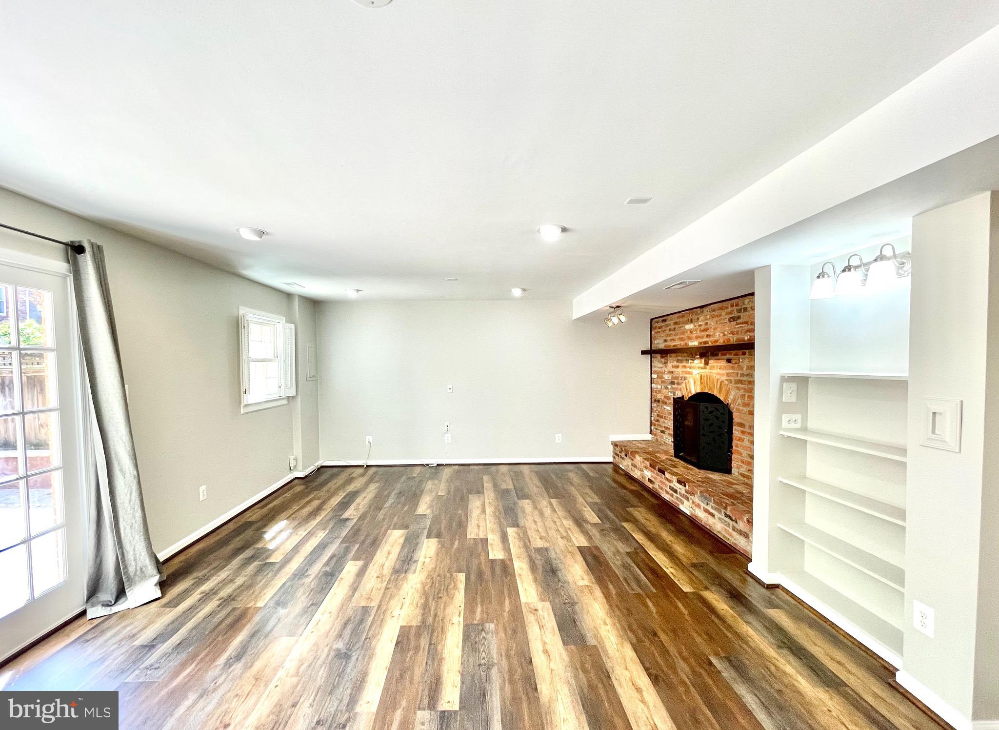 STONEHURST - Residential