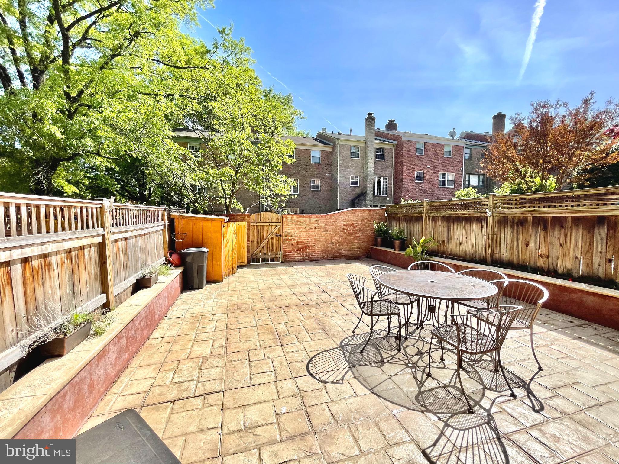 STONEHURST - Residential