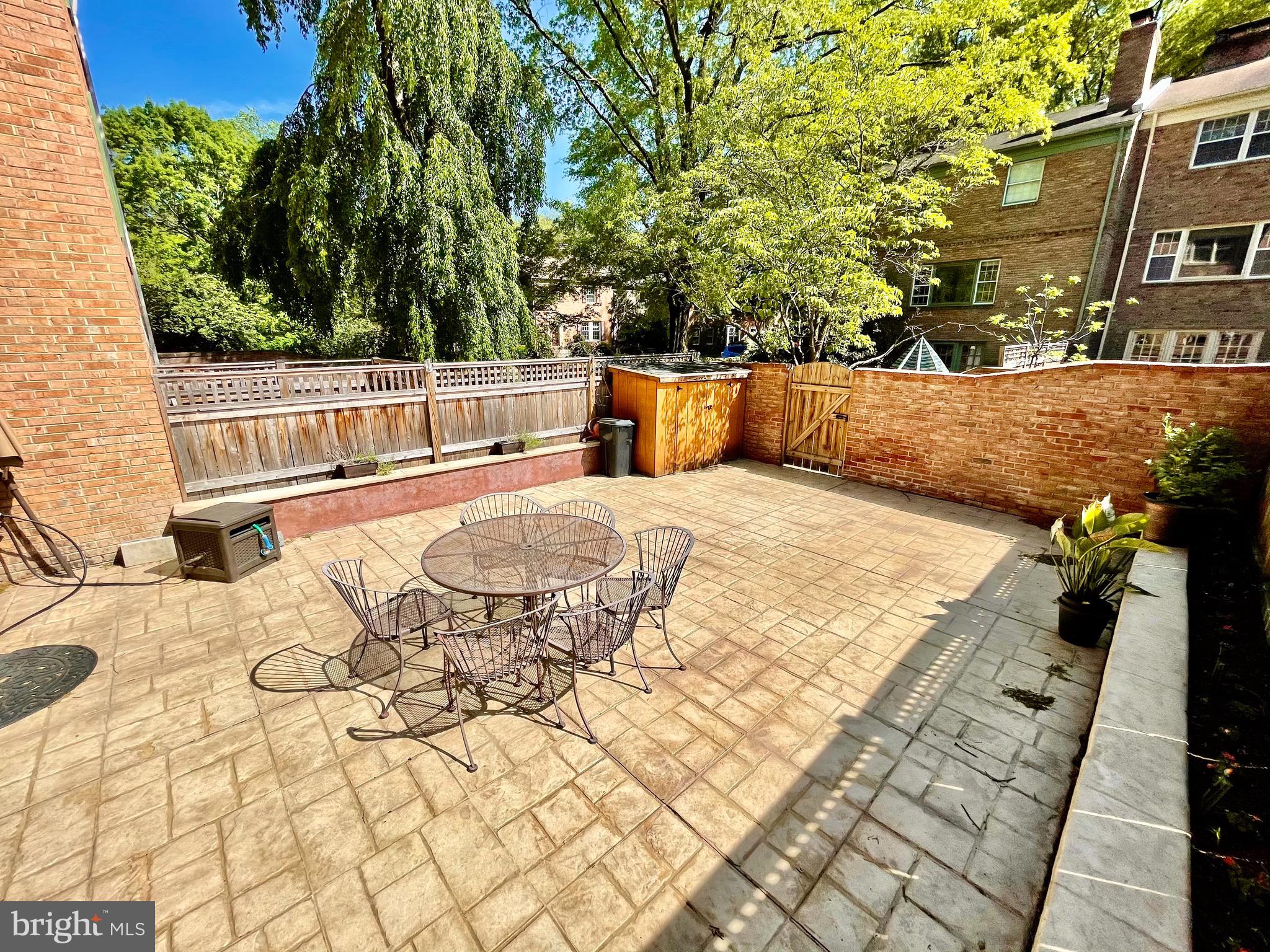 STONEHURST - Residential