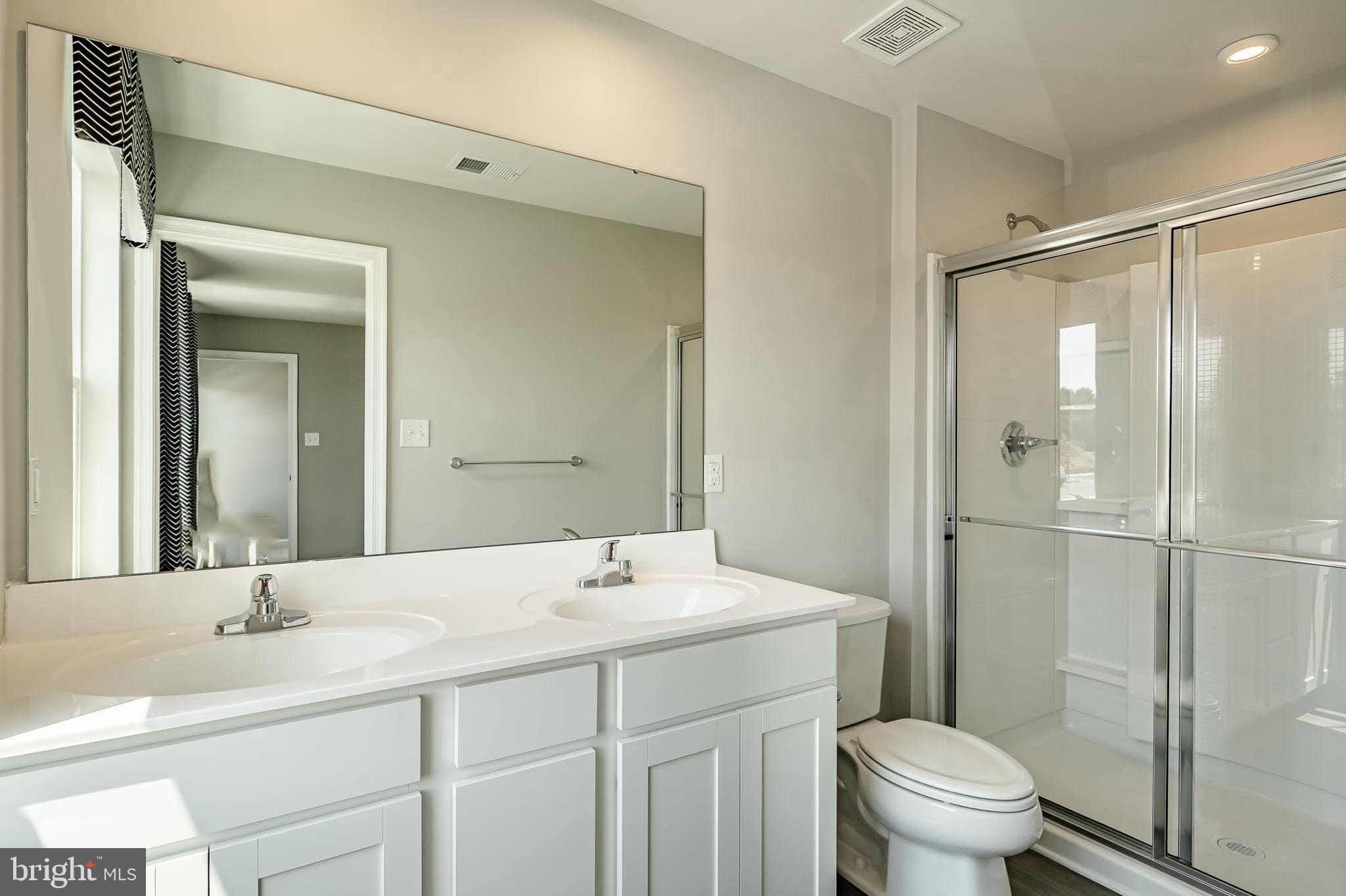 CHESTNUT RIDGE PRSRV - Residential Lease