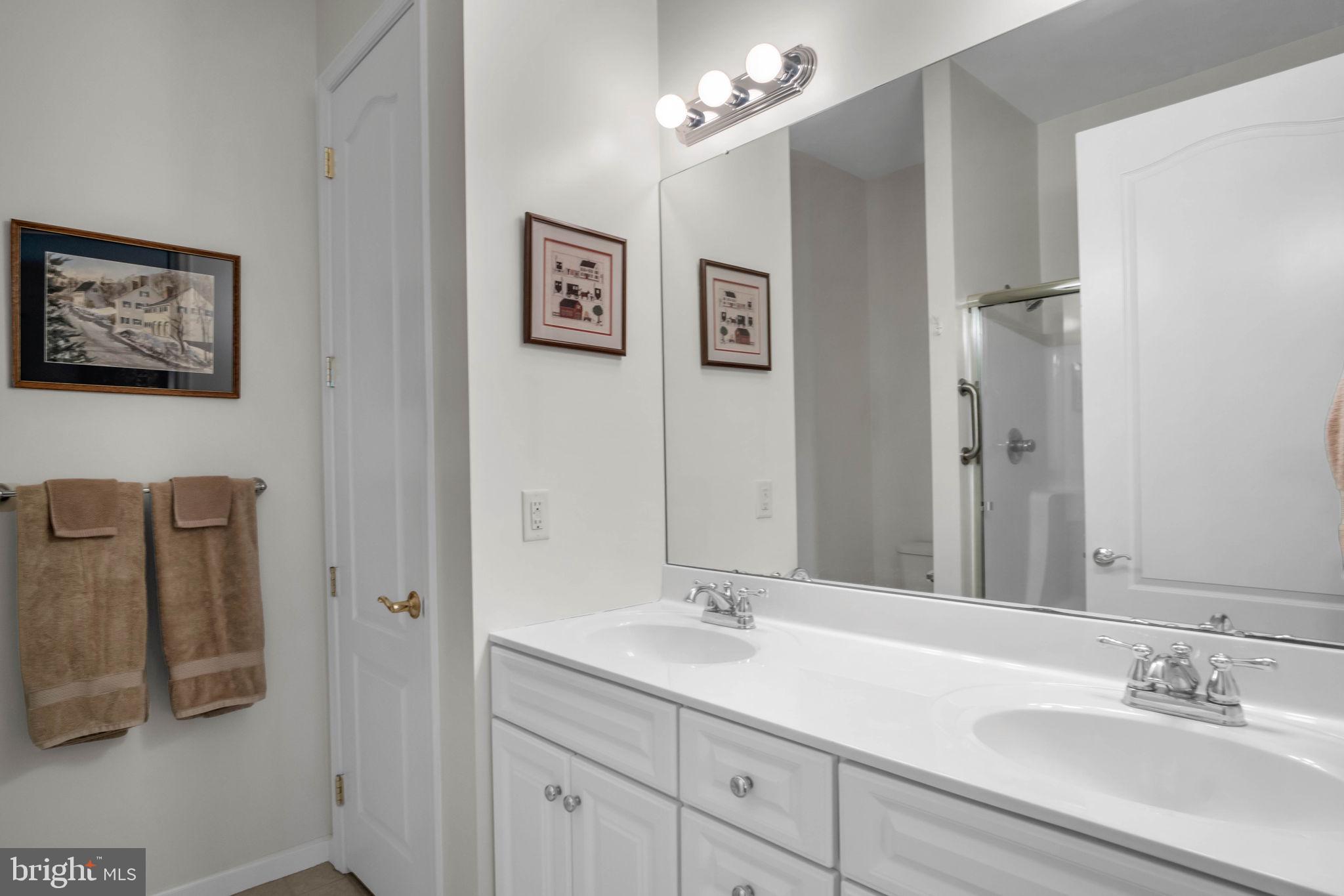 CARMELLA - Residential